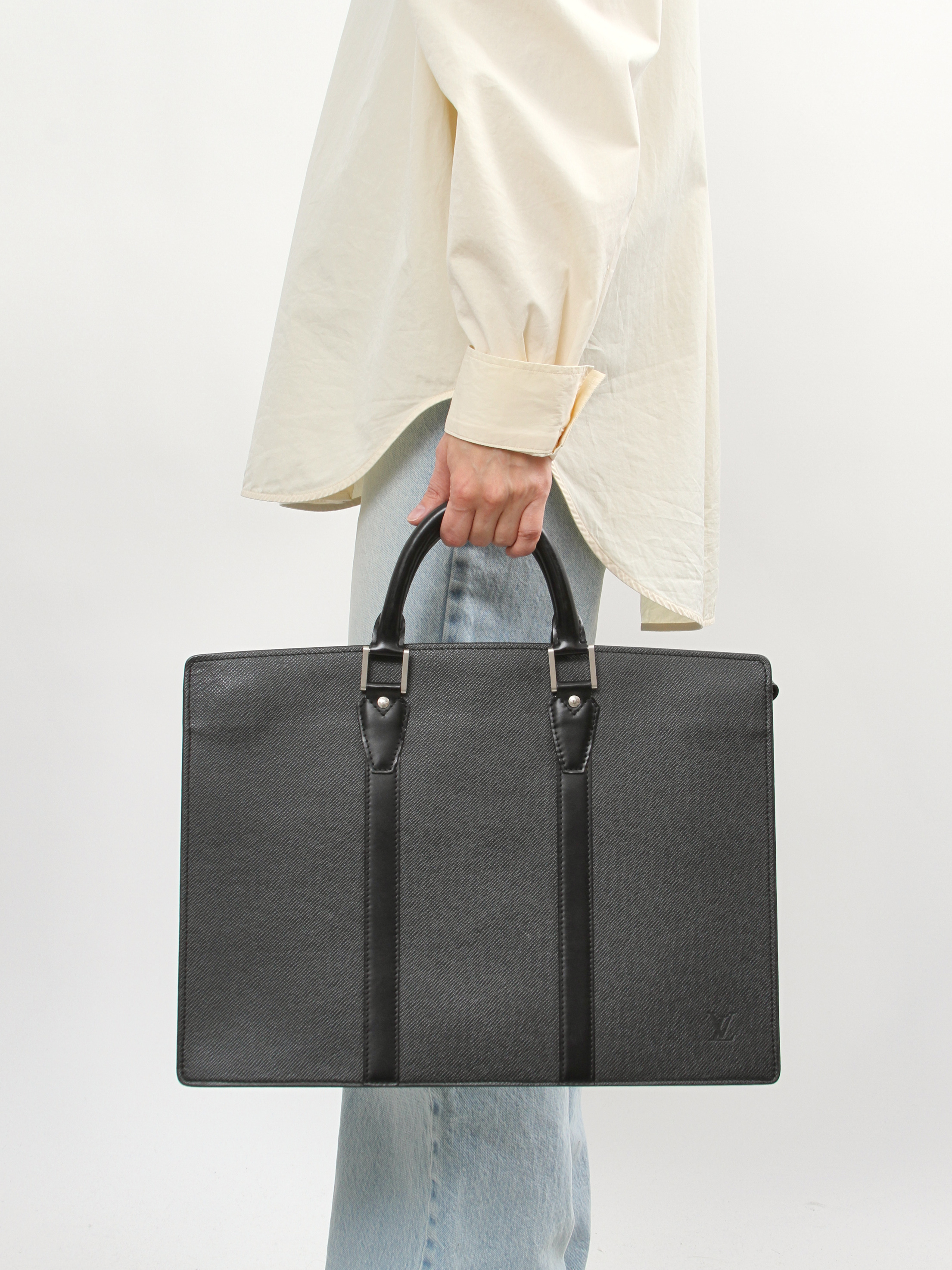 Louis Vuitton Lozan 8
