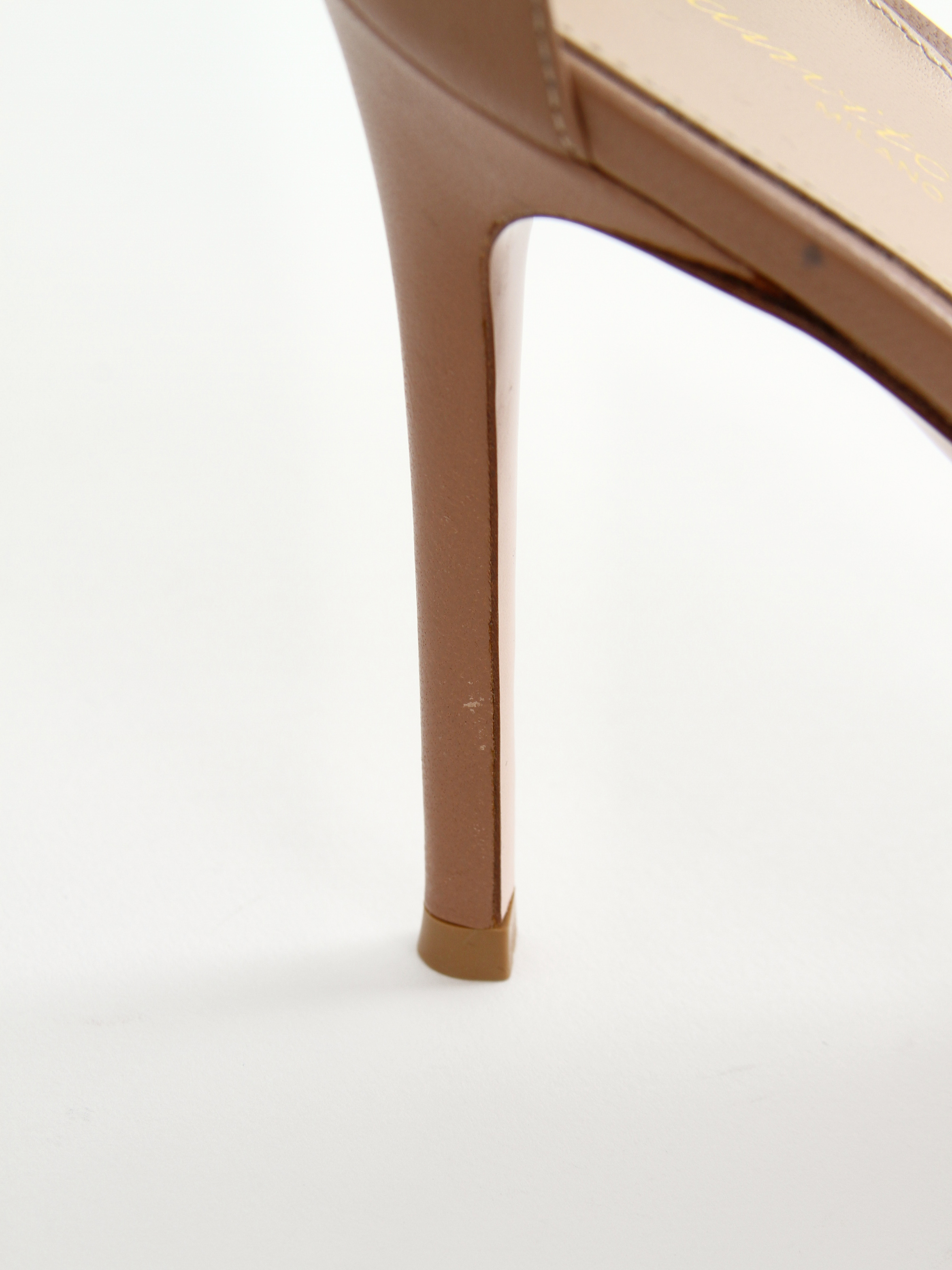 Gianvito Rossi 38 9