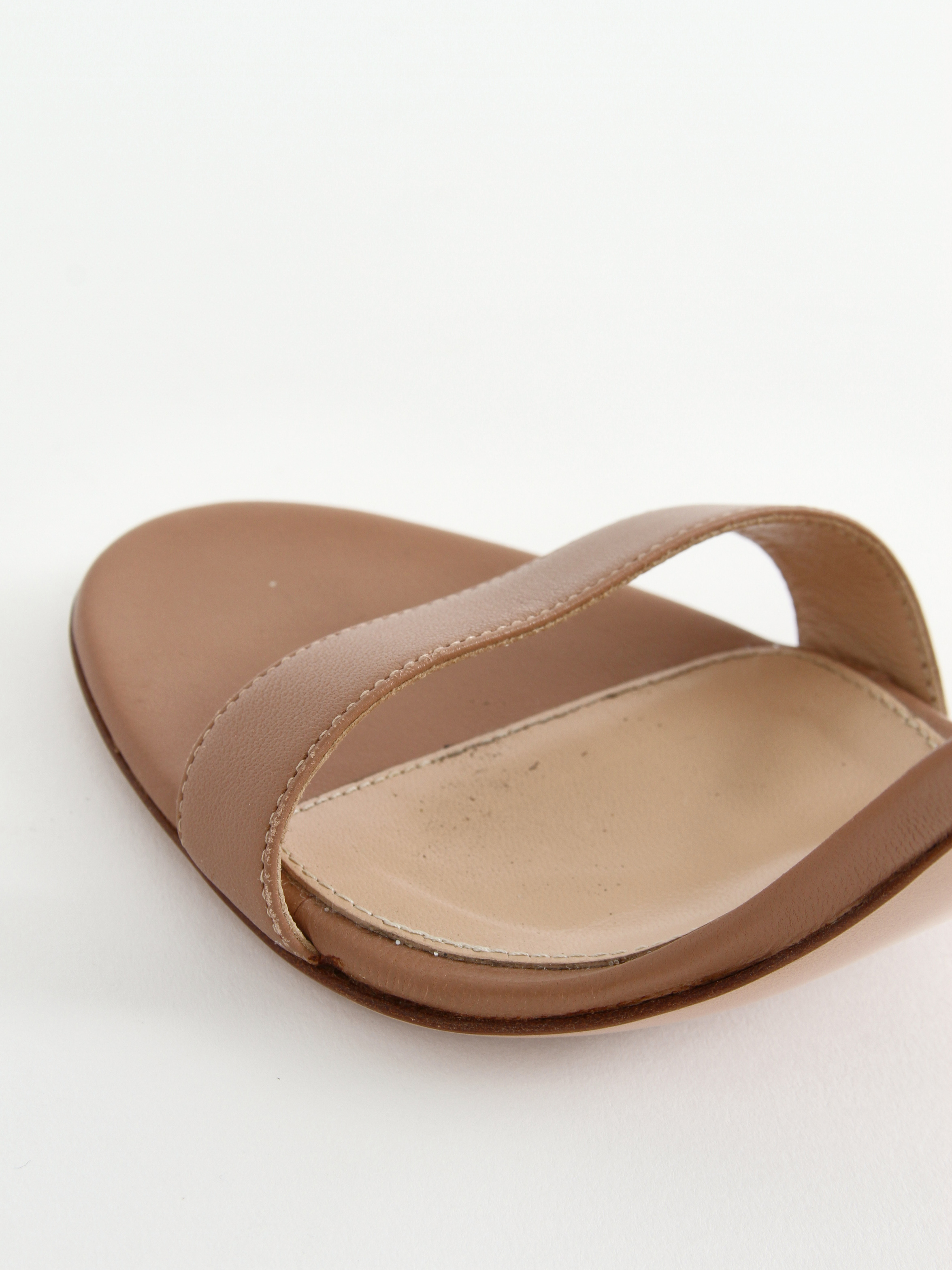 Gianvito Rossi 38 12