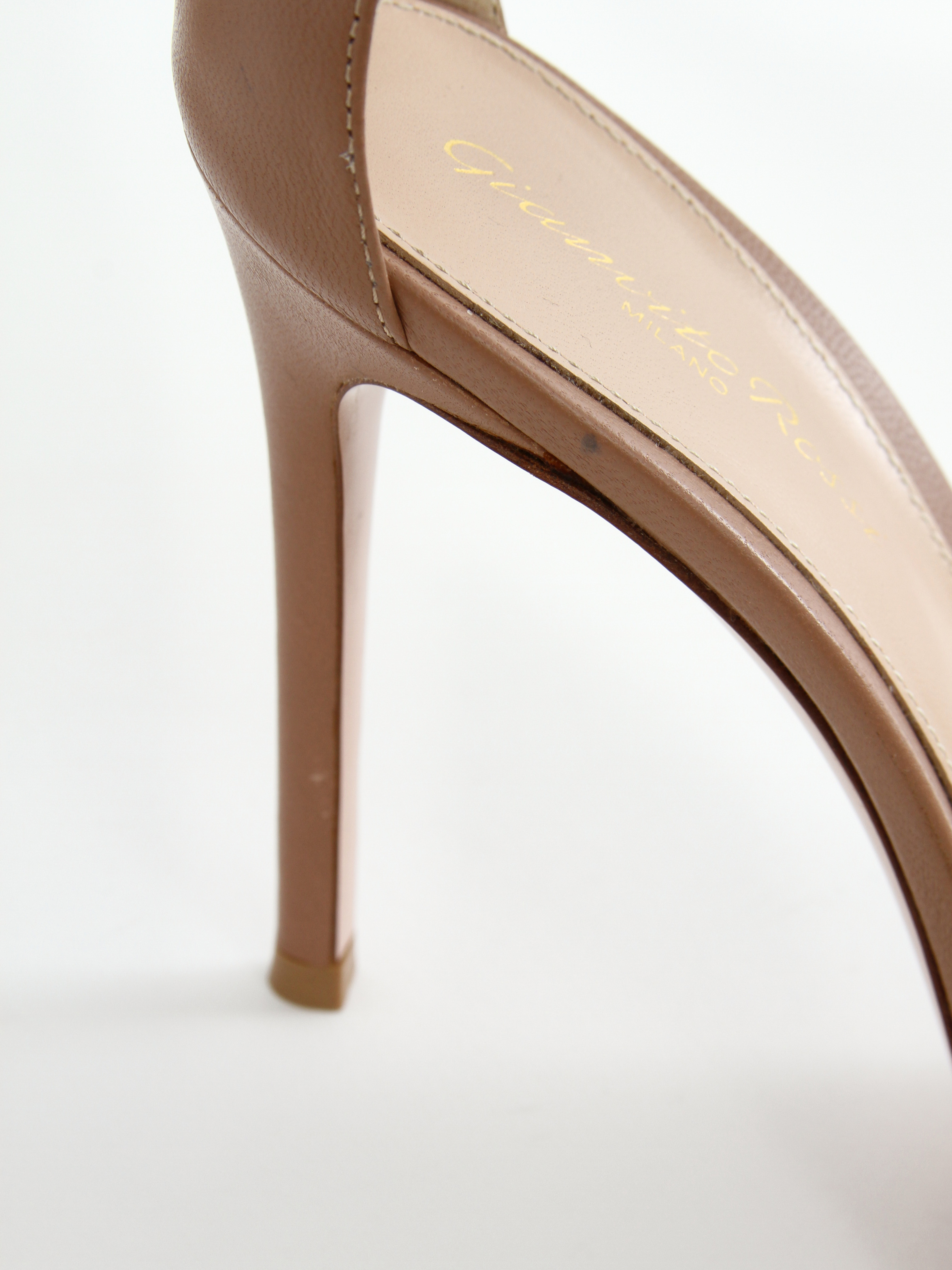 Gianvito Rossi 38 8