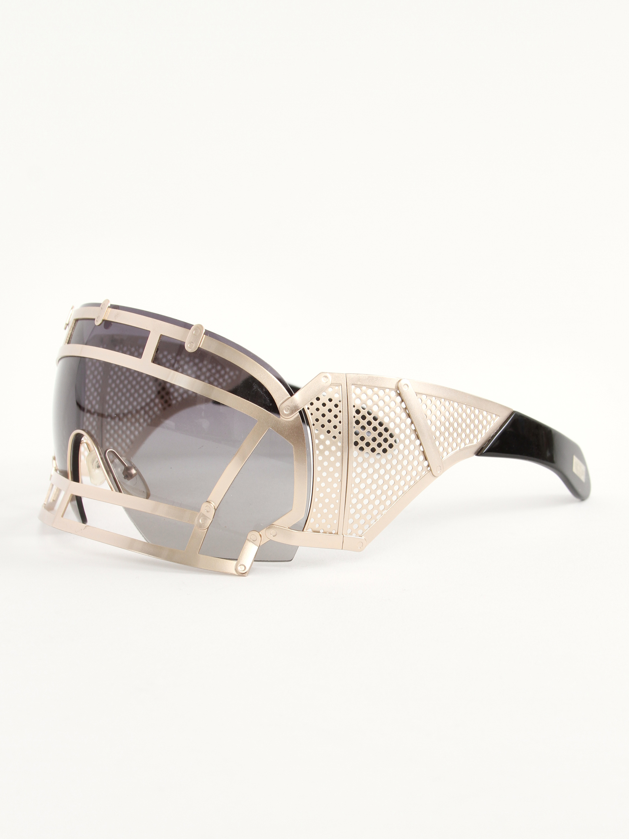 Linda Farrow Sunglasses 2