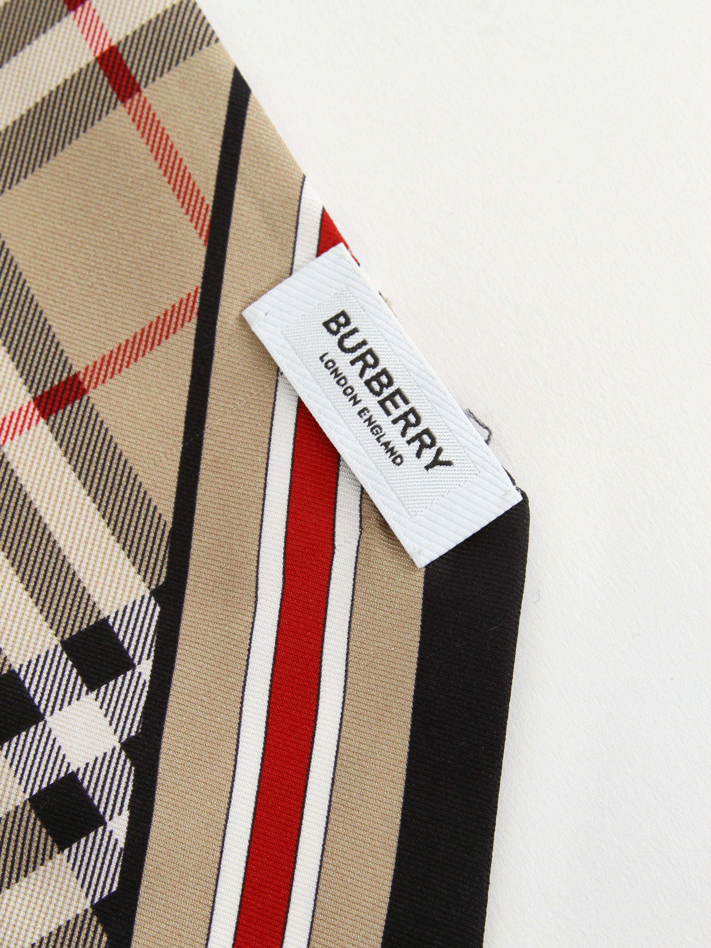 Burberry Twilly 4