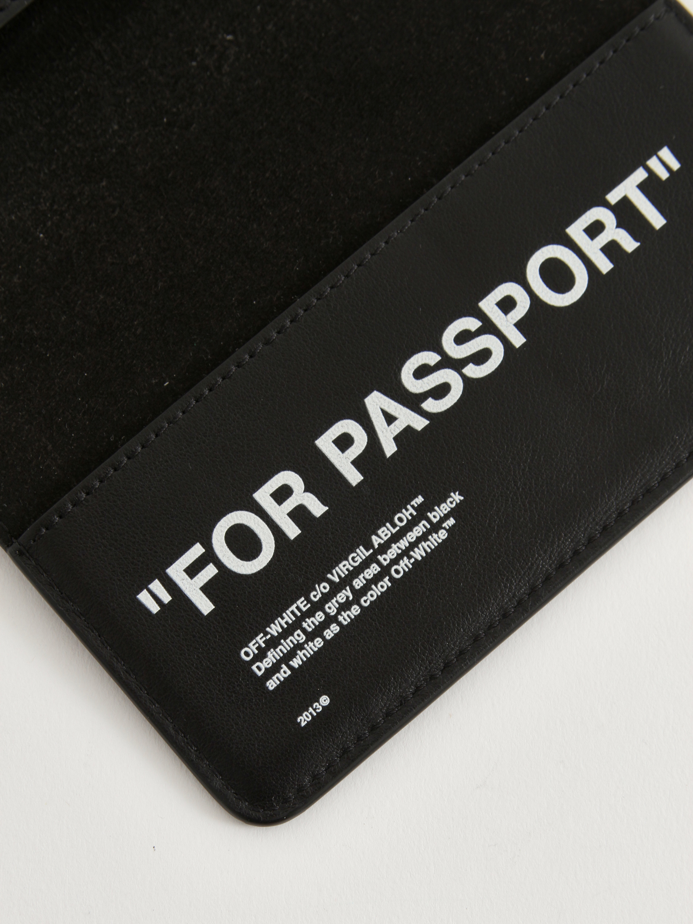 Off-White Case 6