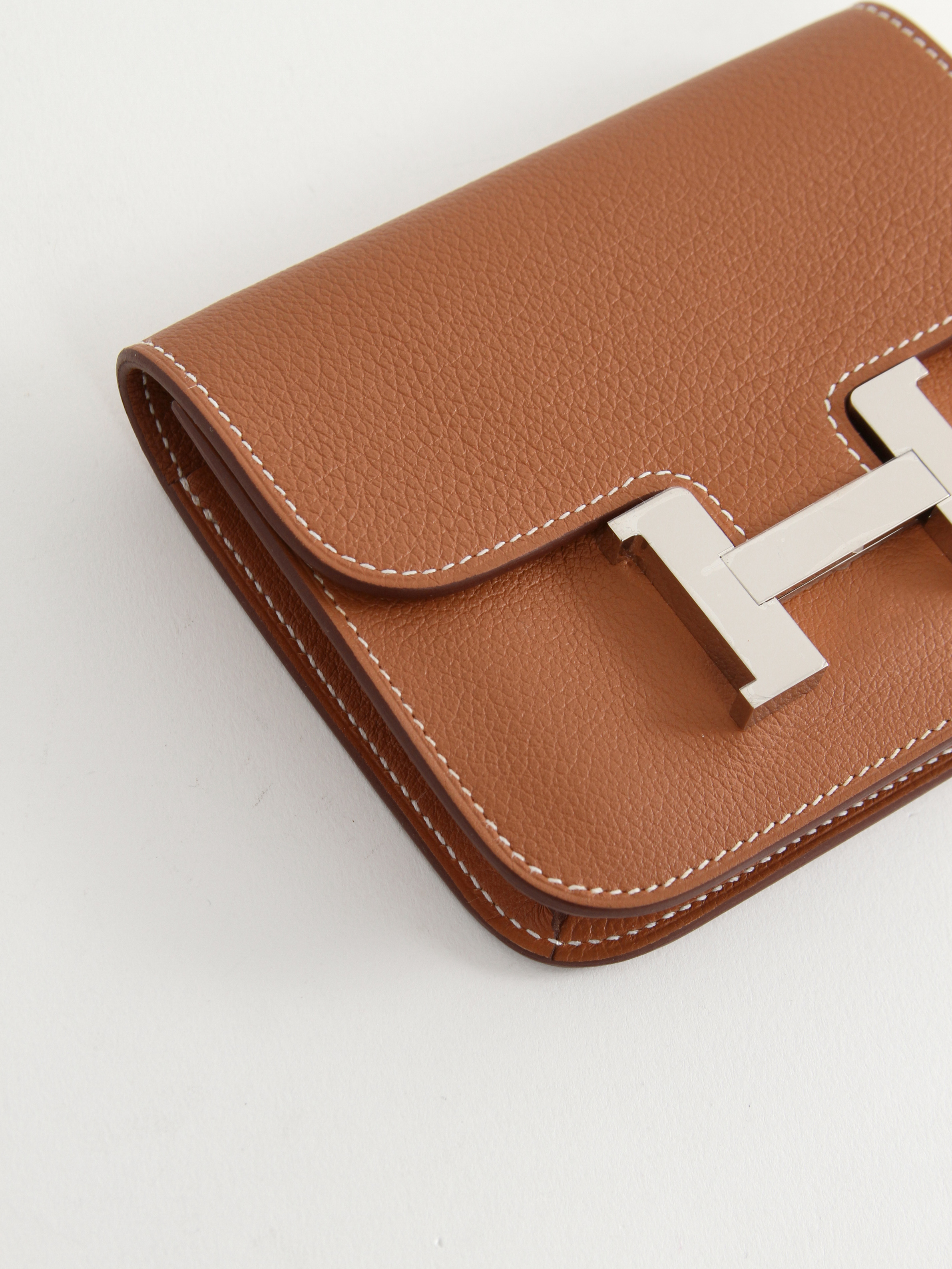 Hermes Constance 4