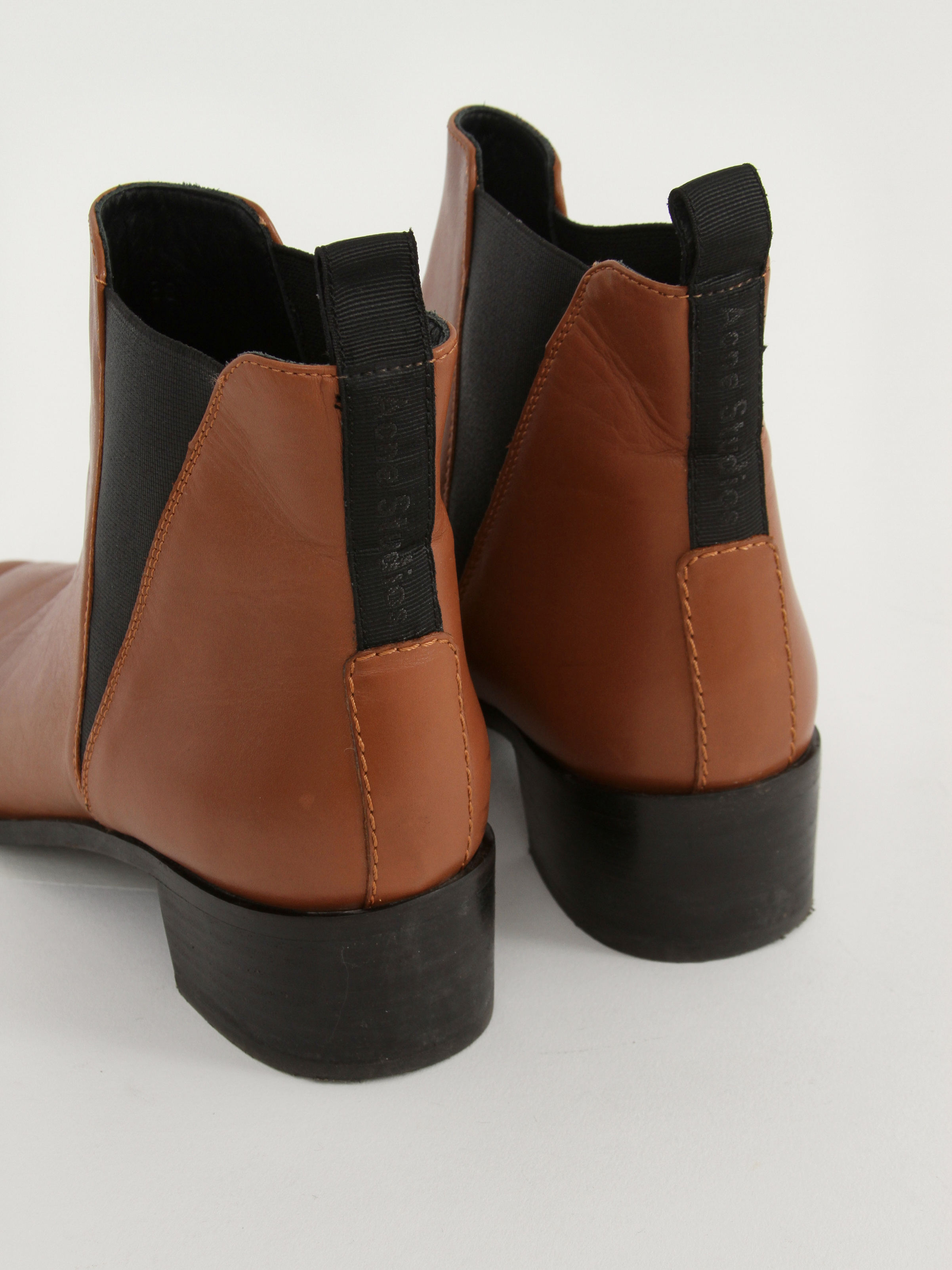 Acne Studios 38 4