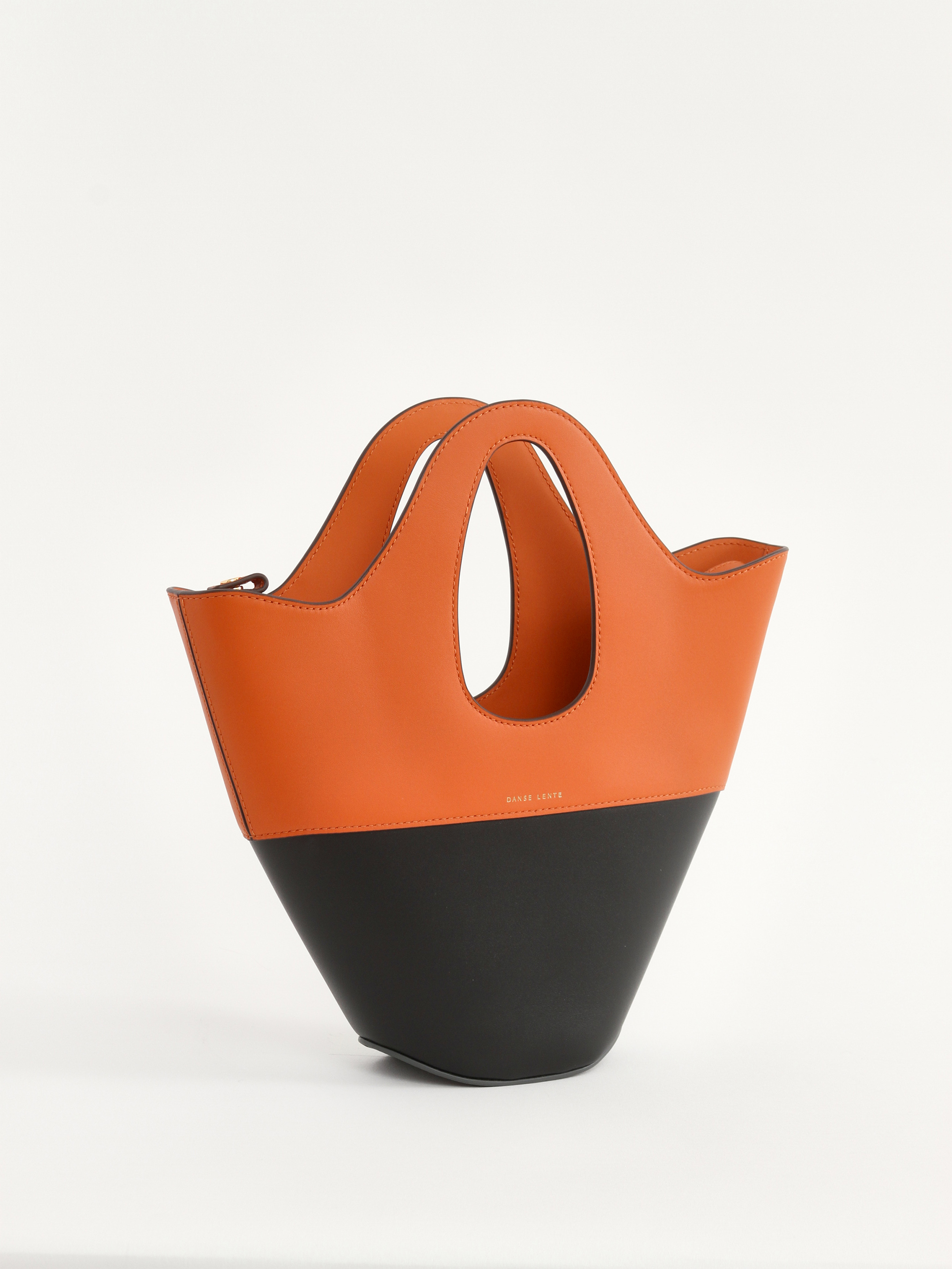 Danse Lente Leather Bag 1