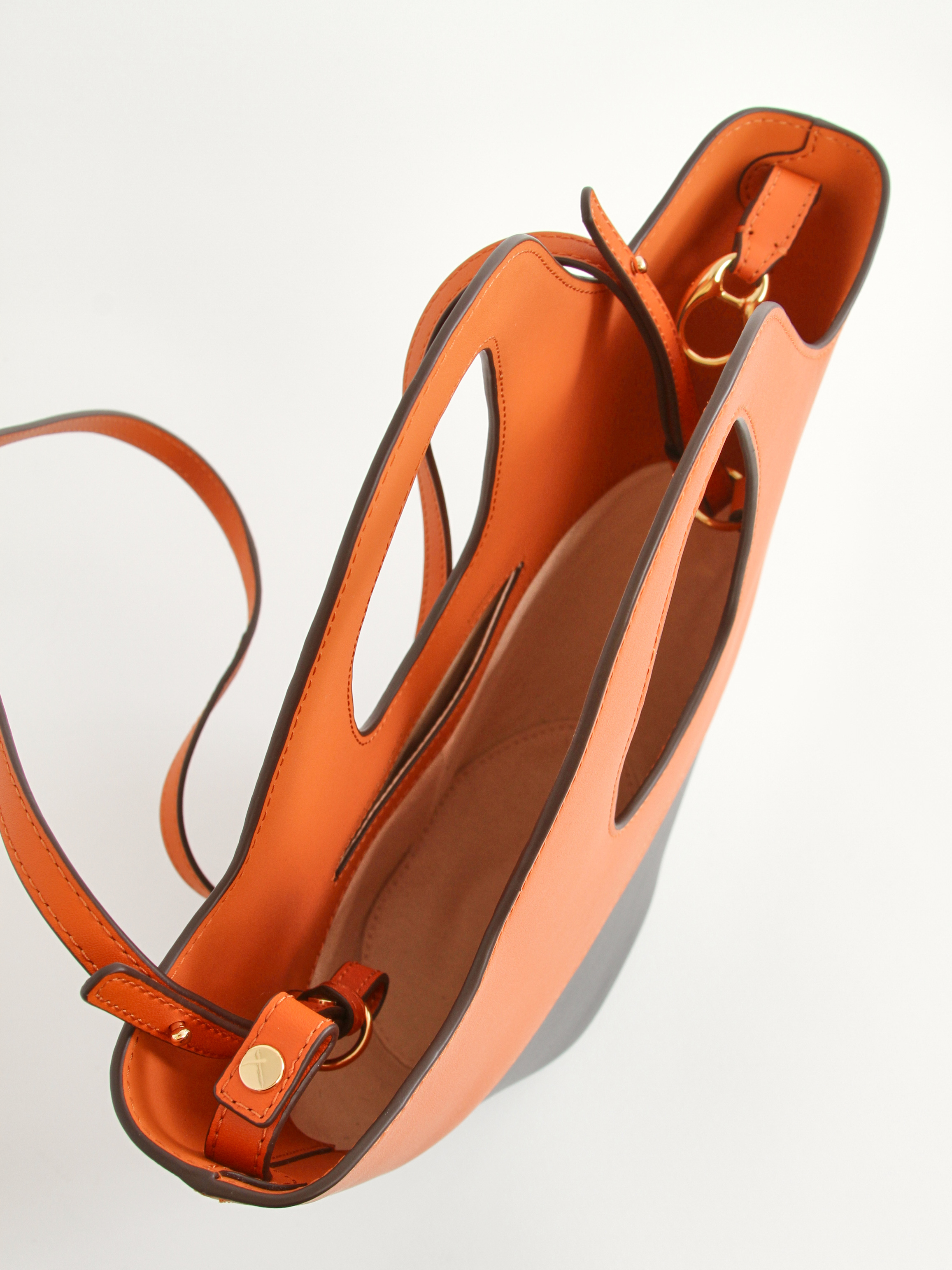 Danse Lente Leather Bag 7