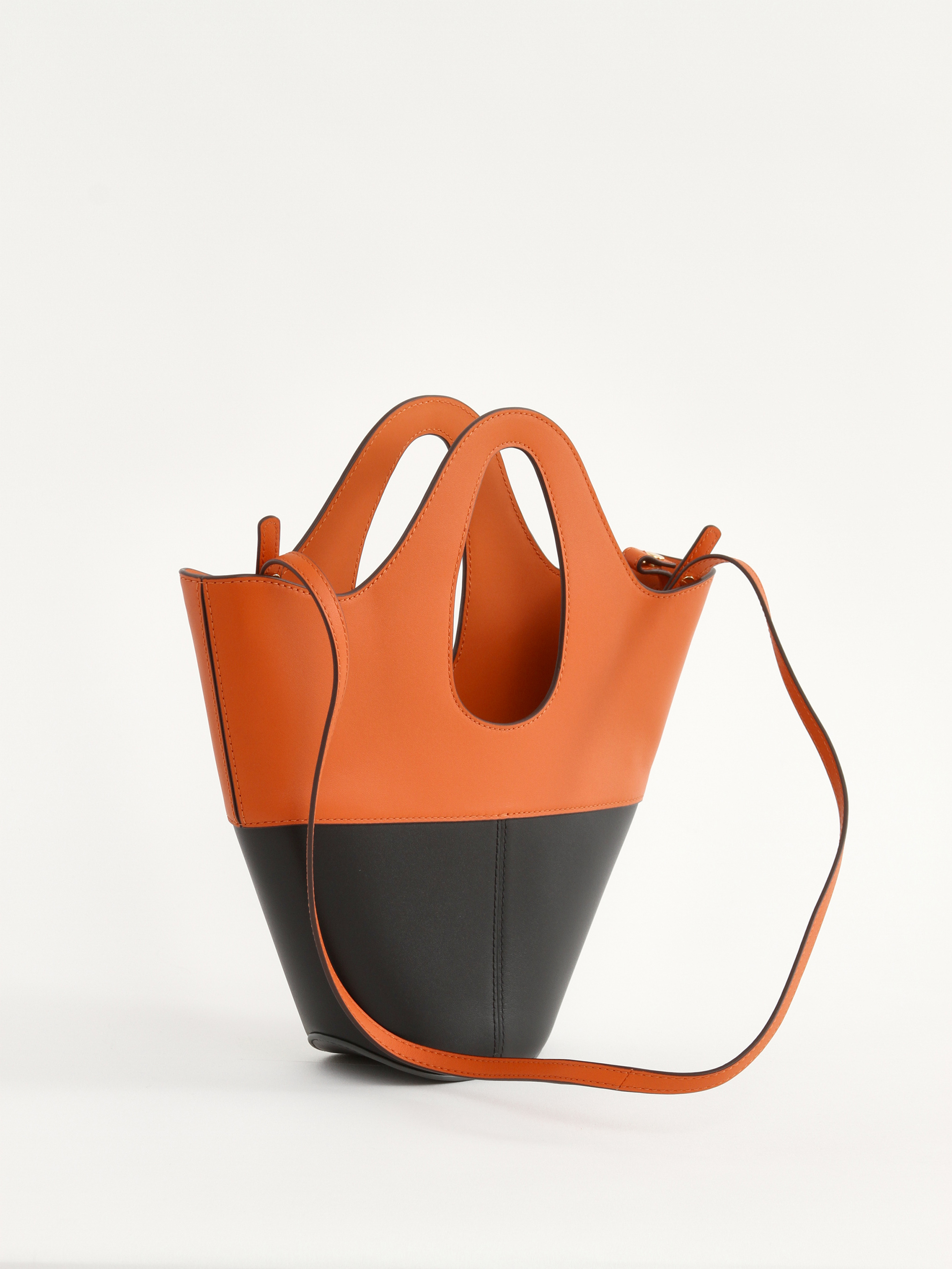 Danse Lente Leather Bag 2