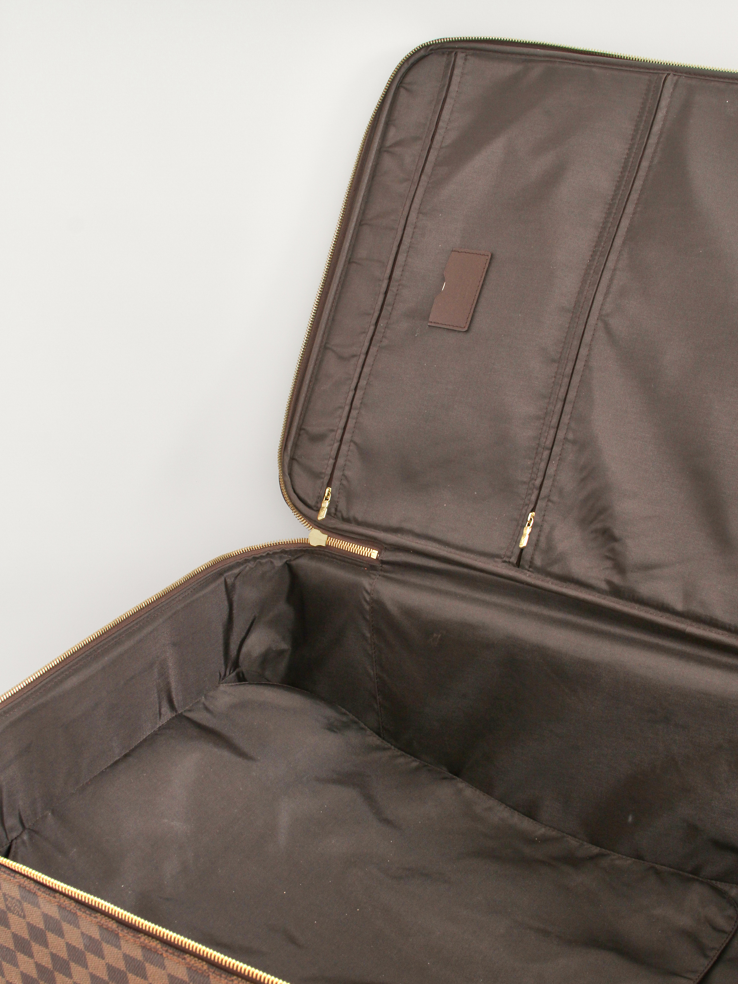 Louis Vuitton Pegace 13
