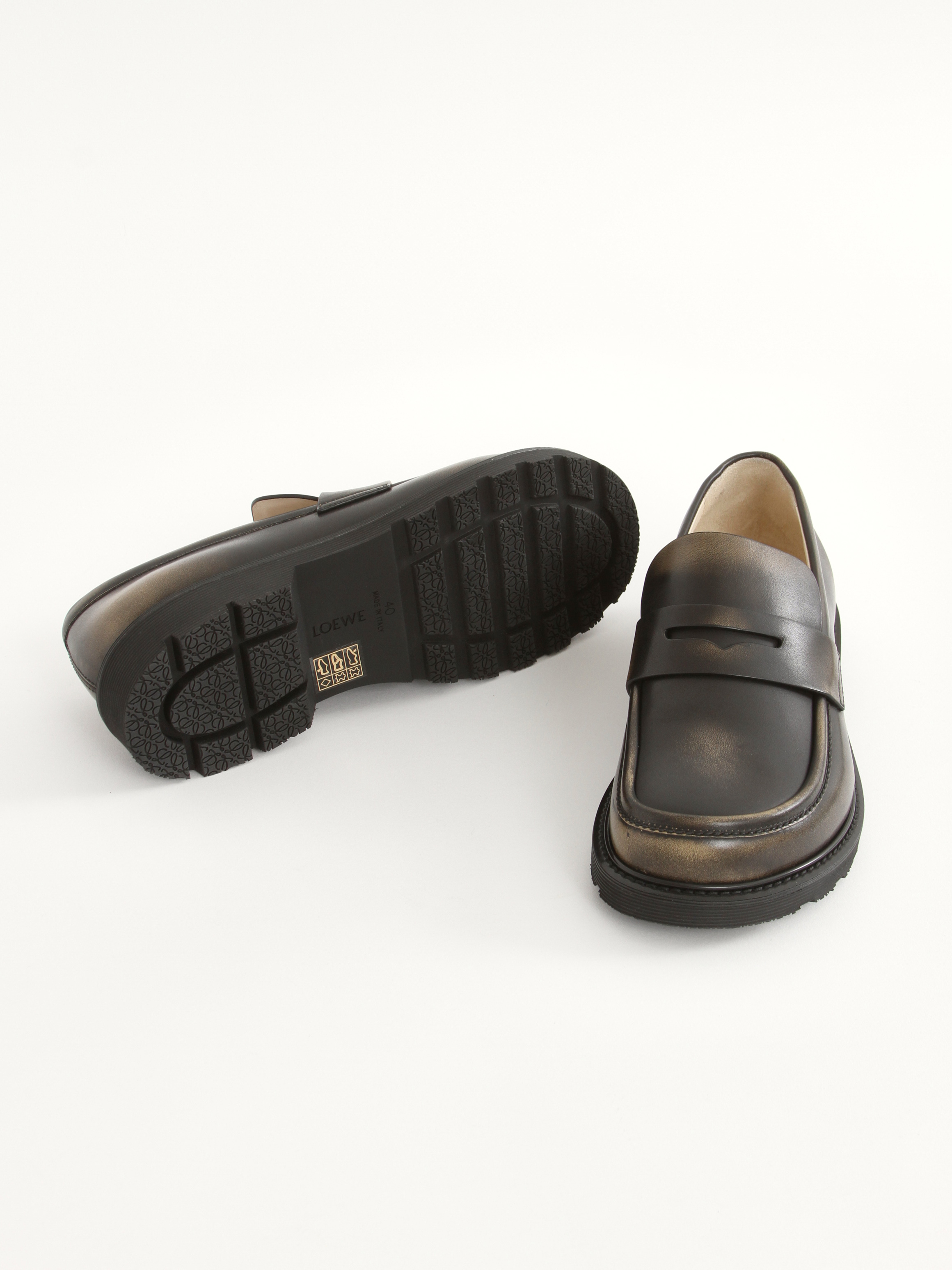 Loewe 40 7