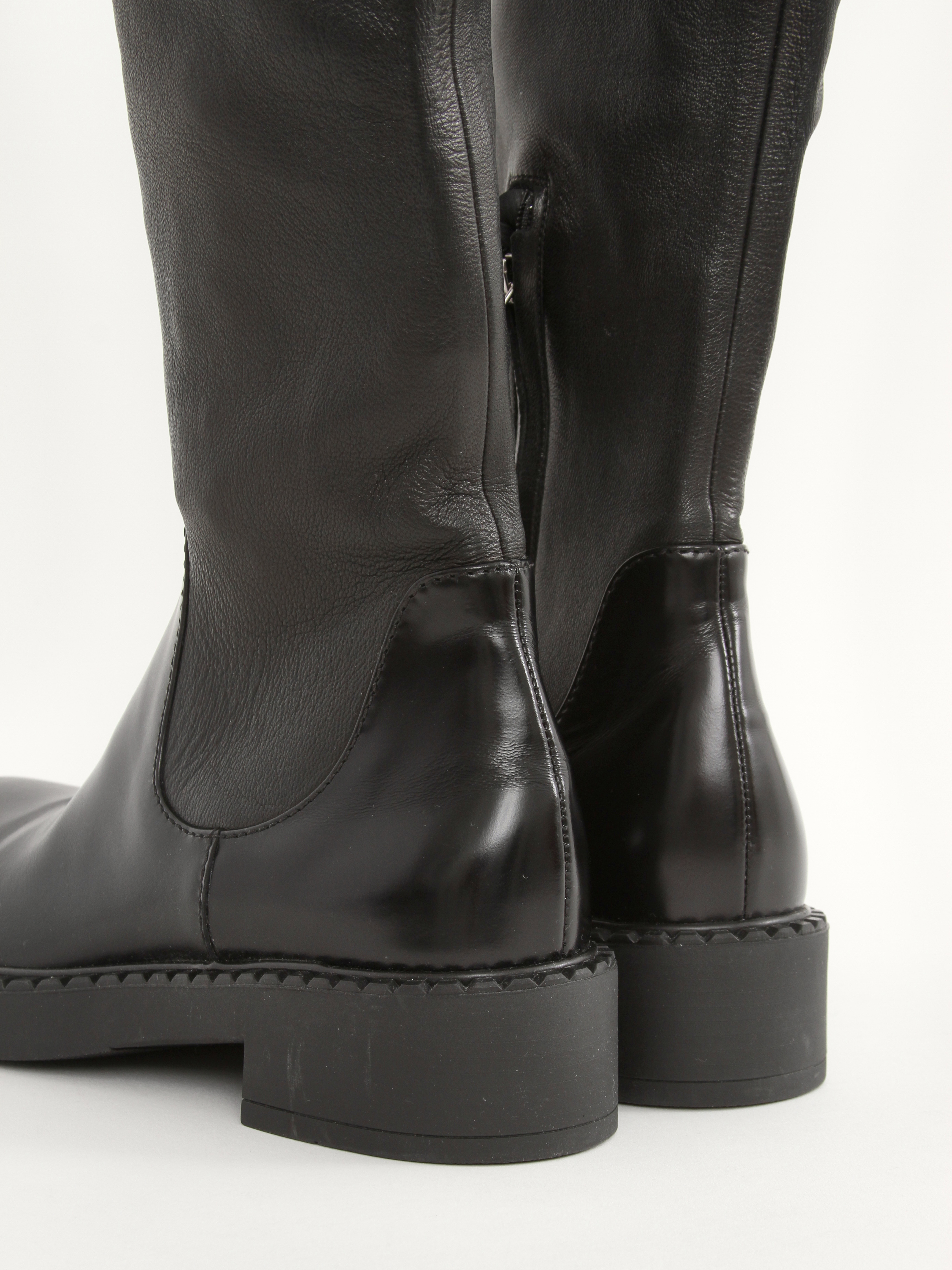 Prada 38 5