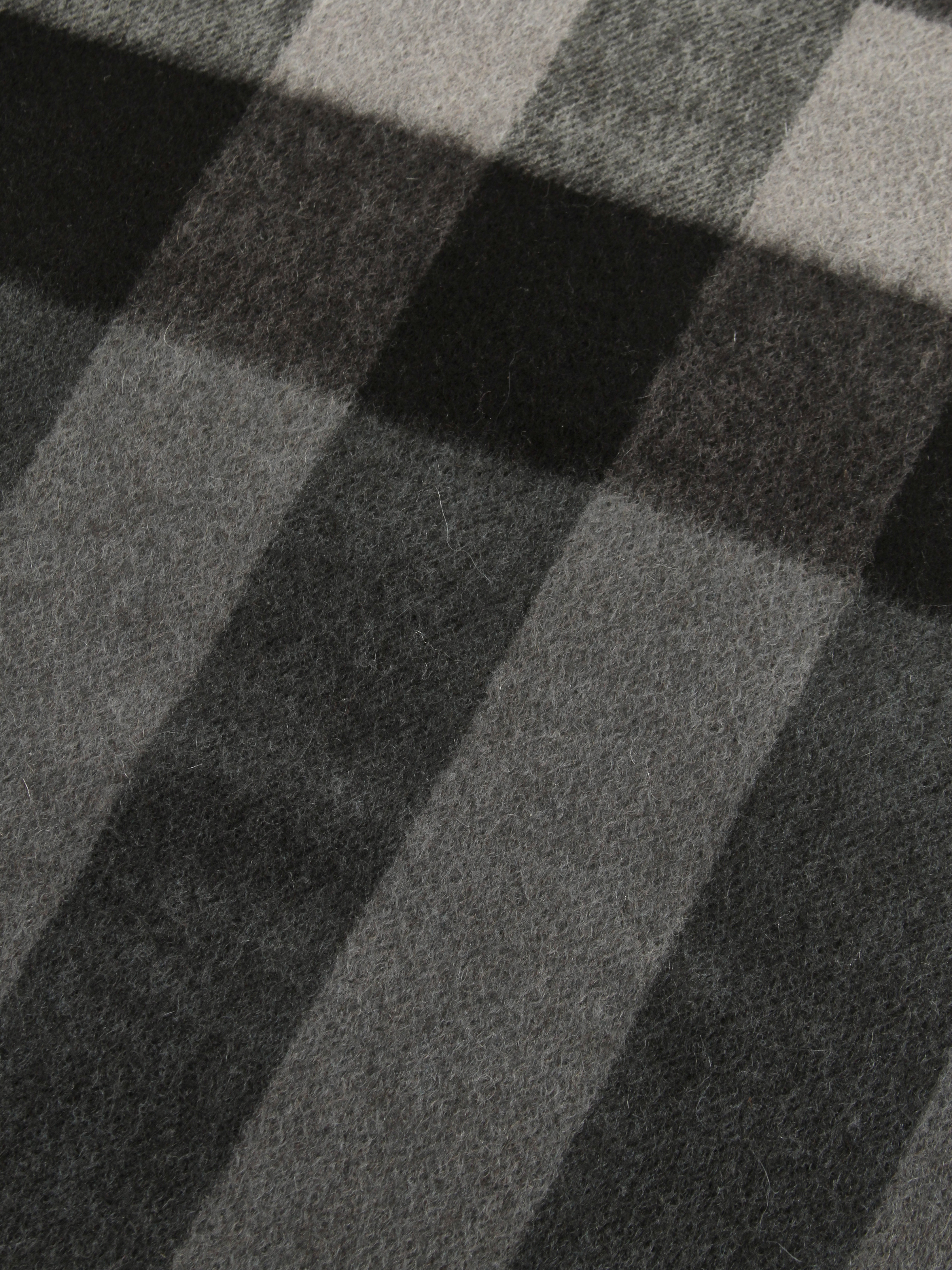Burberry Scarf 5