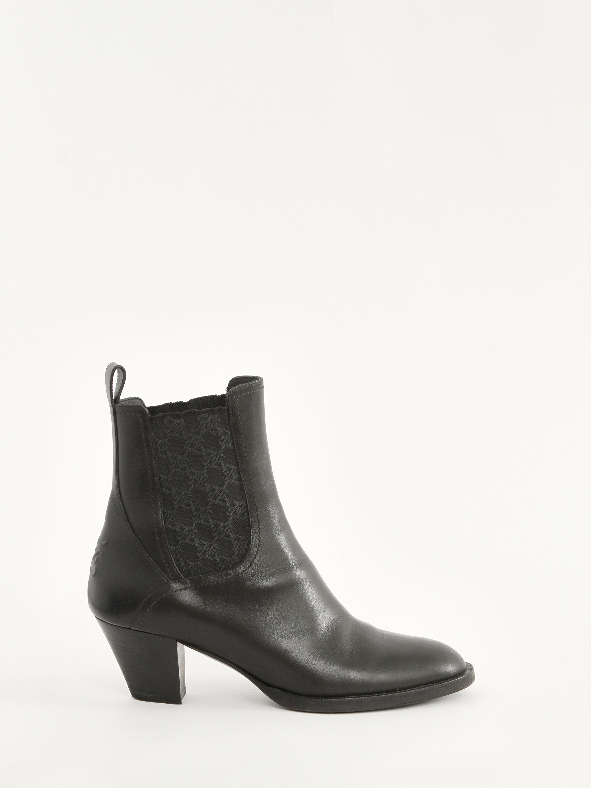 Fendi 40 0