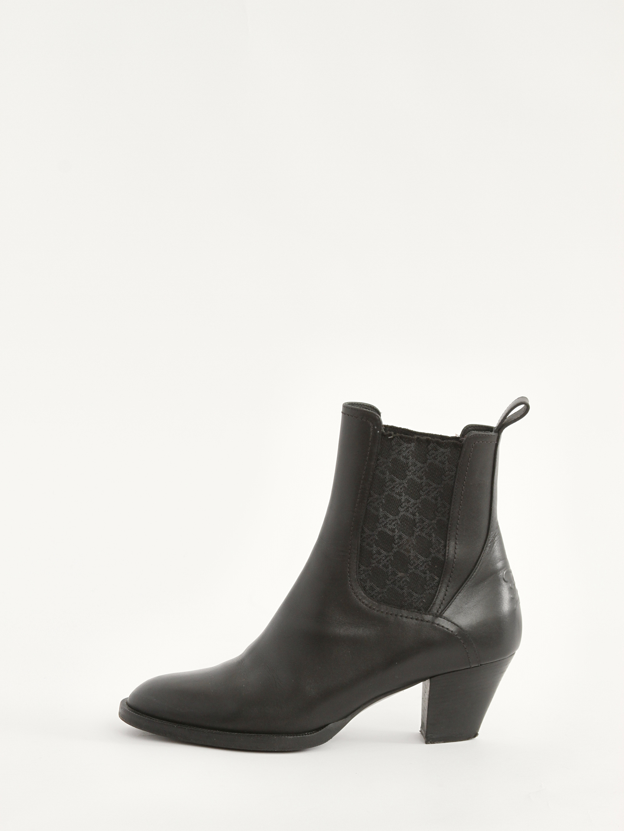 Fendi 40 1