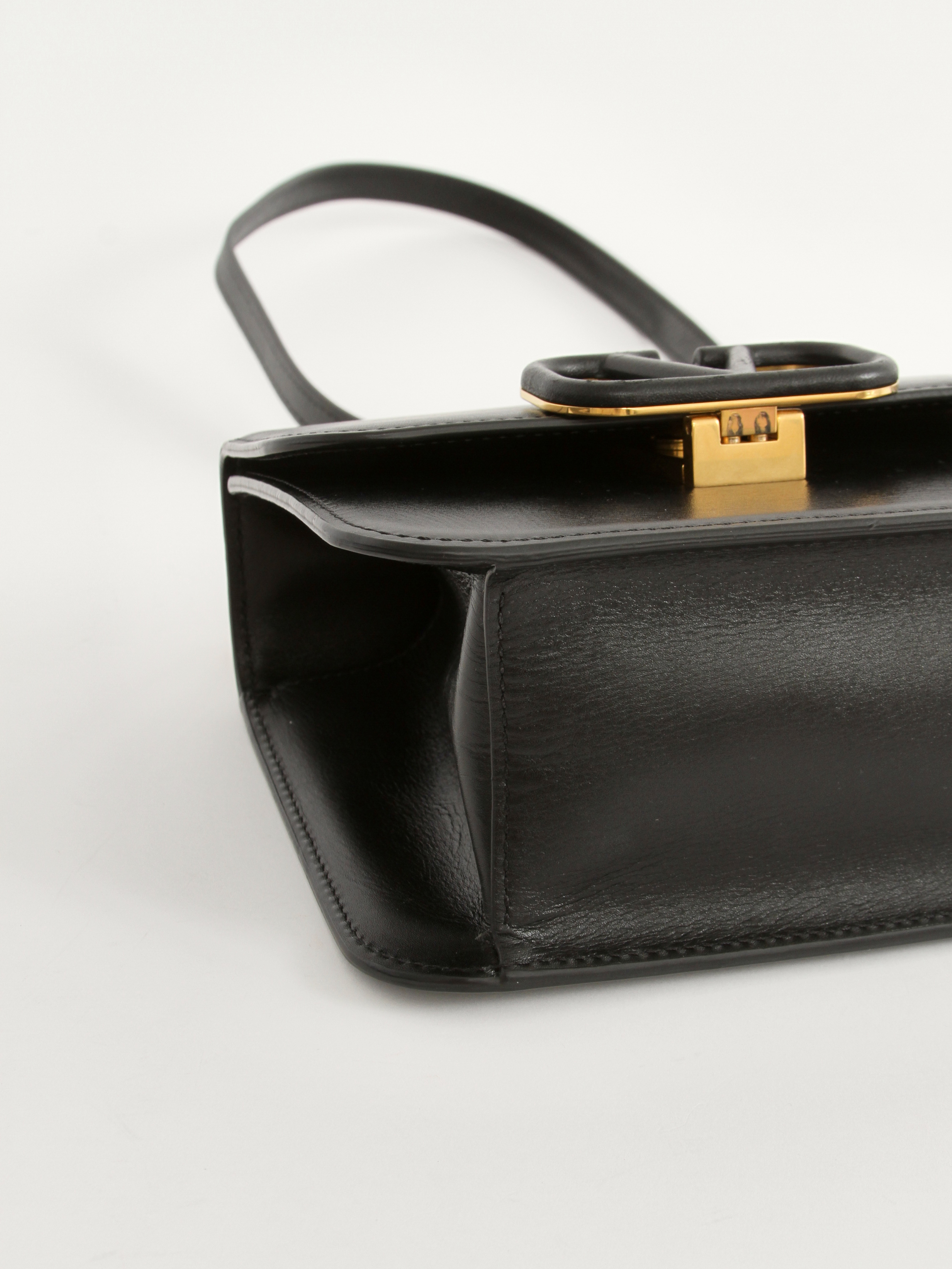 Valentino Vsling 8