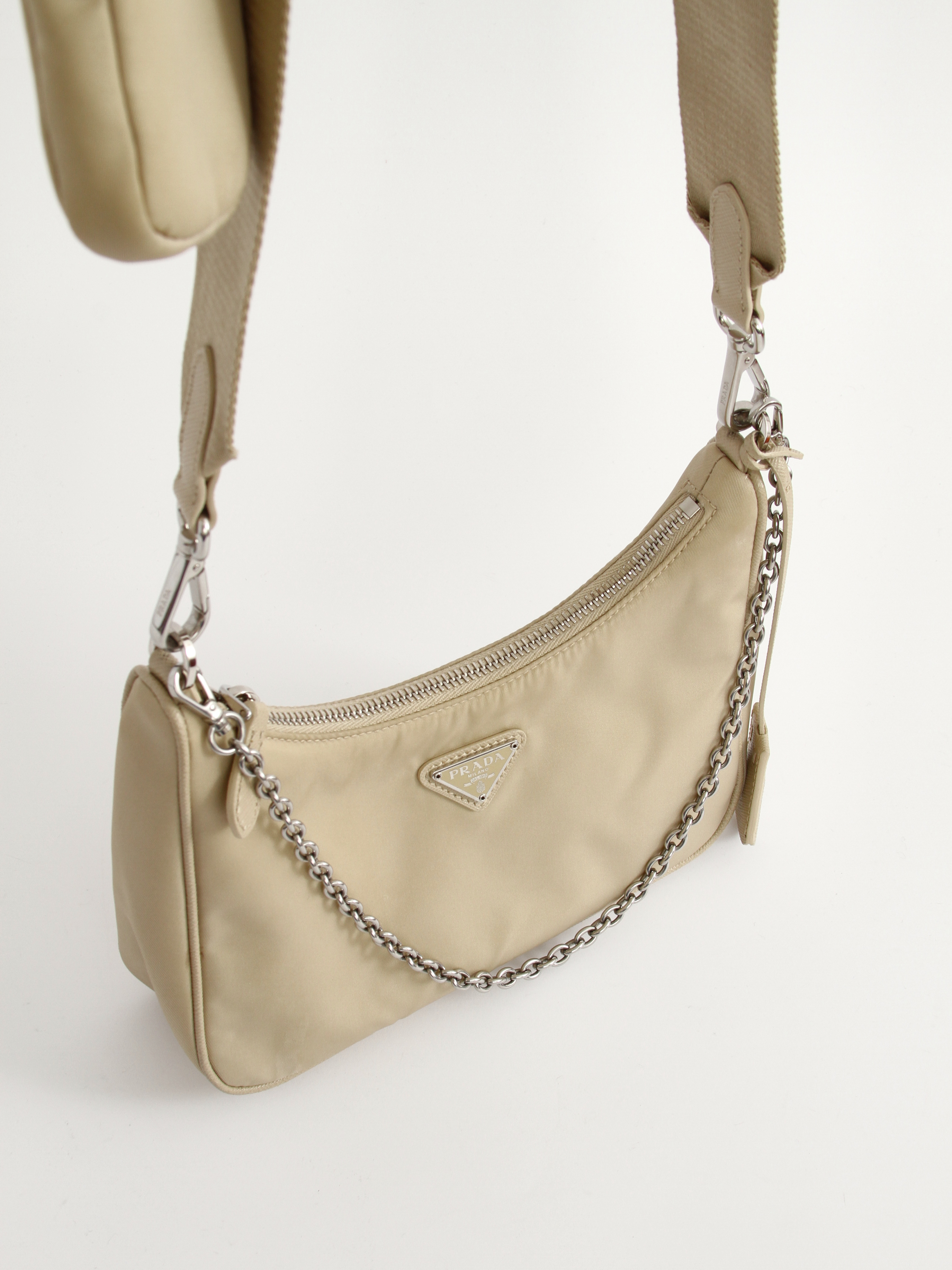 Prada Re-Edition 2005 5