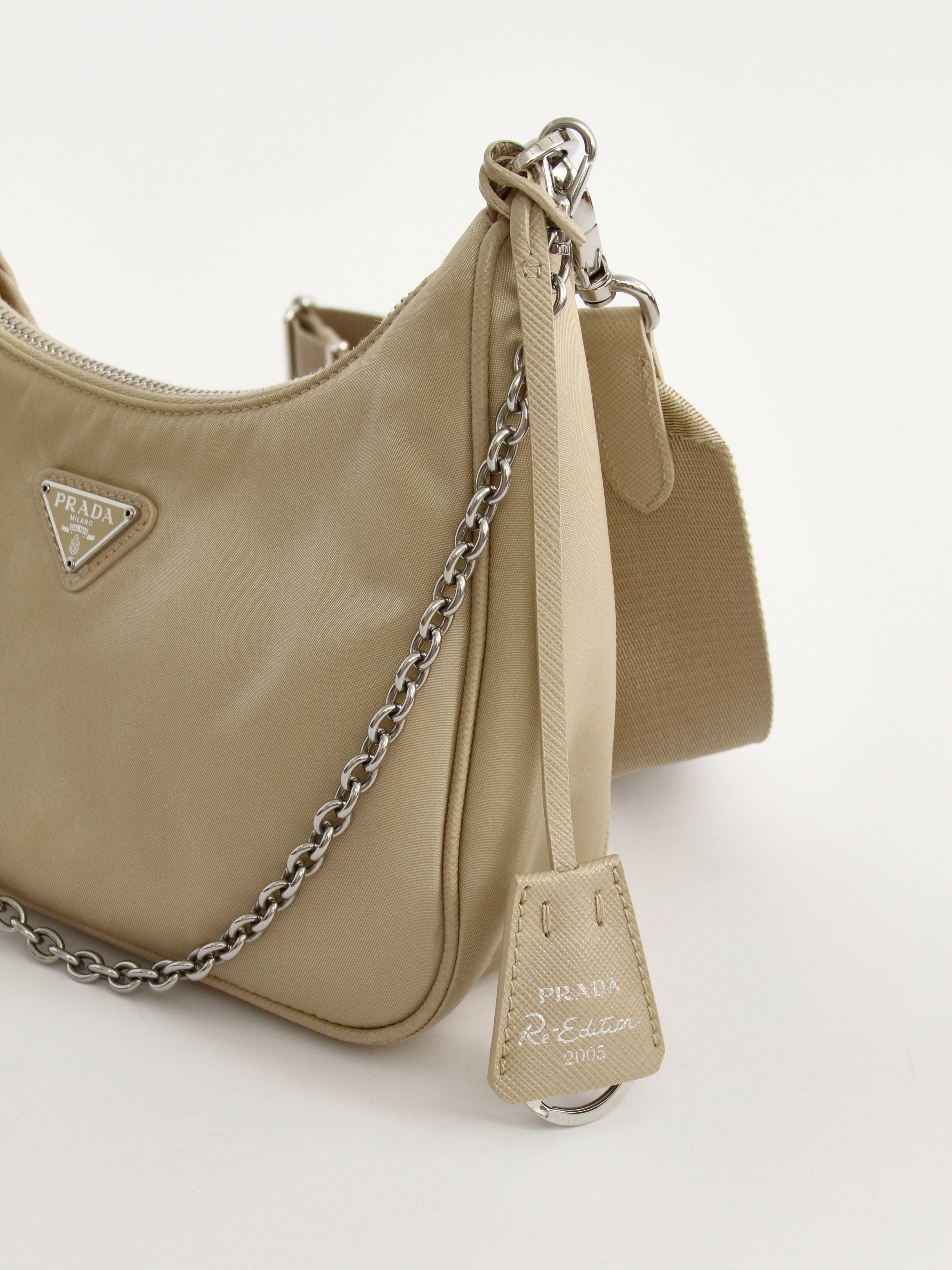 Prada Re-Edition 2005 6