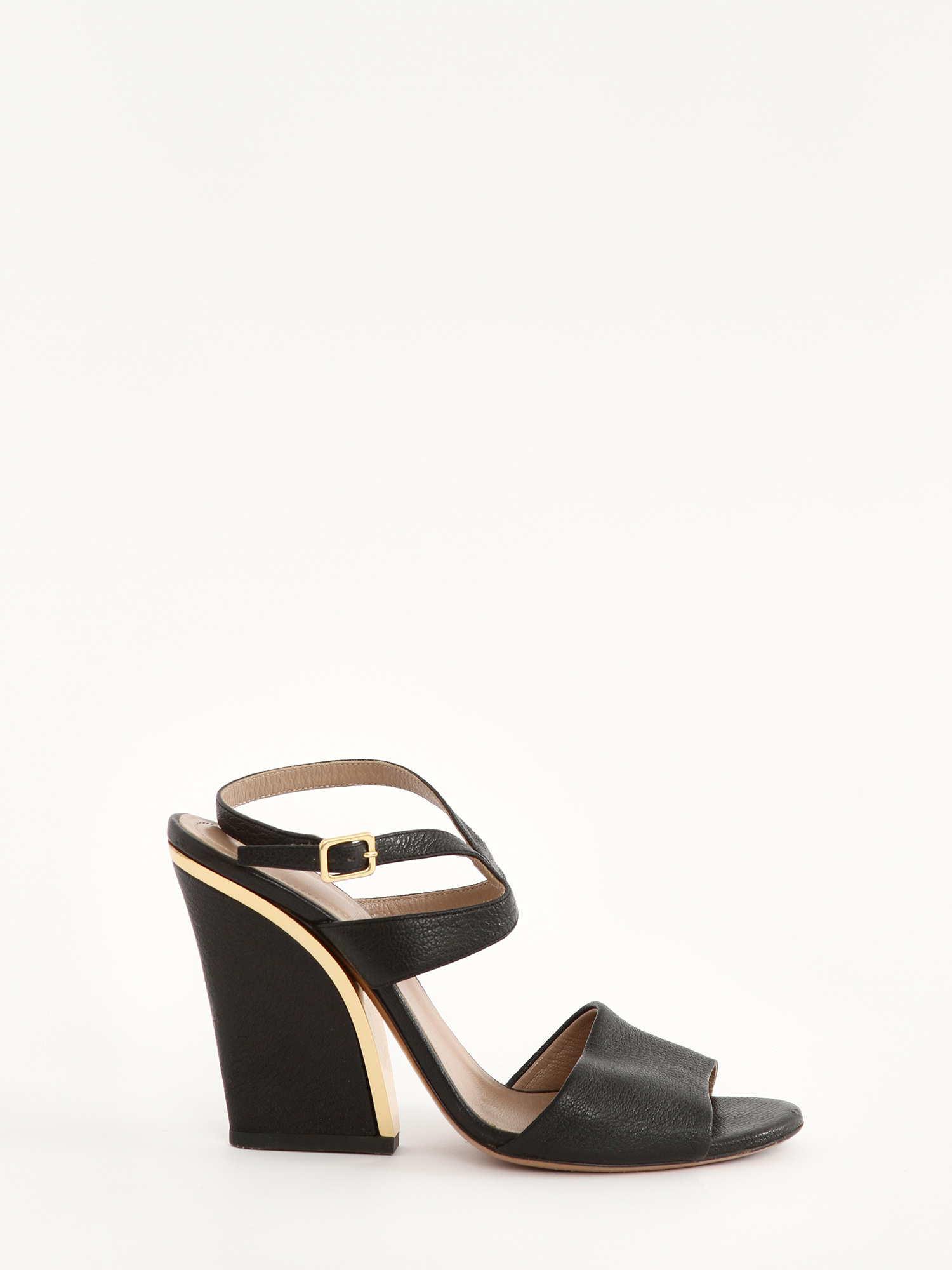 Chloe 40 0