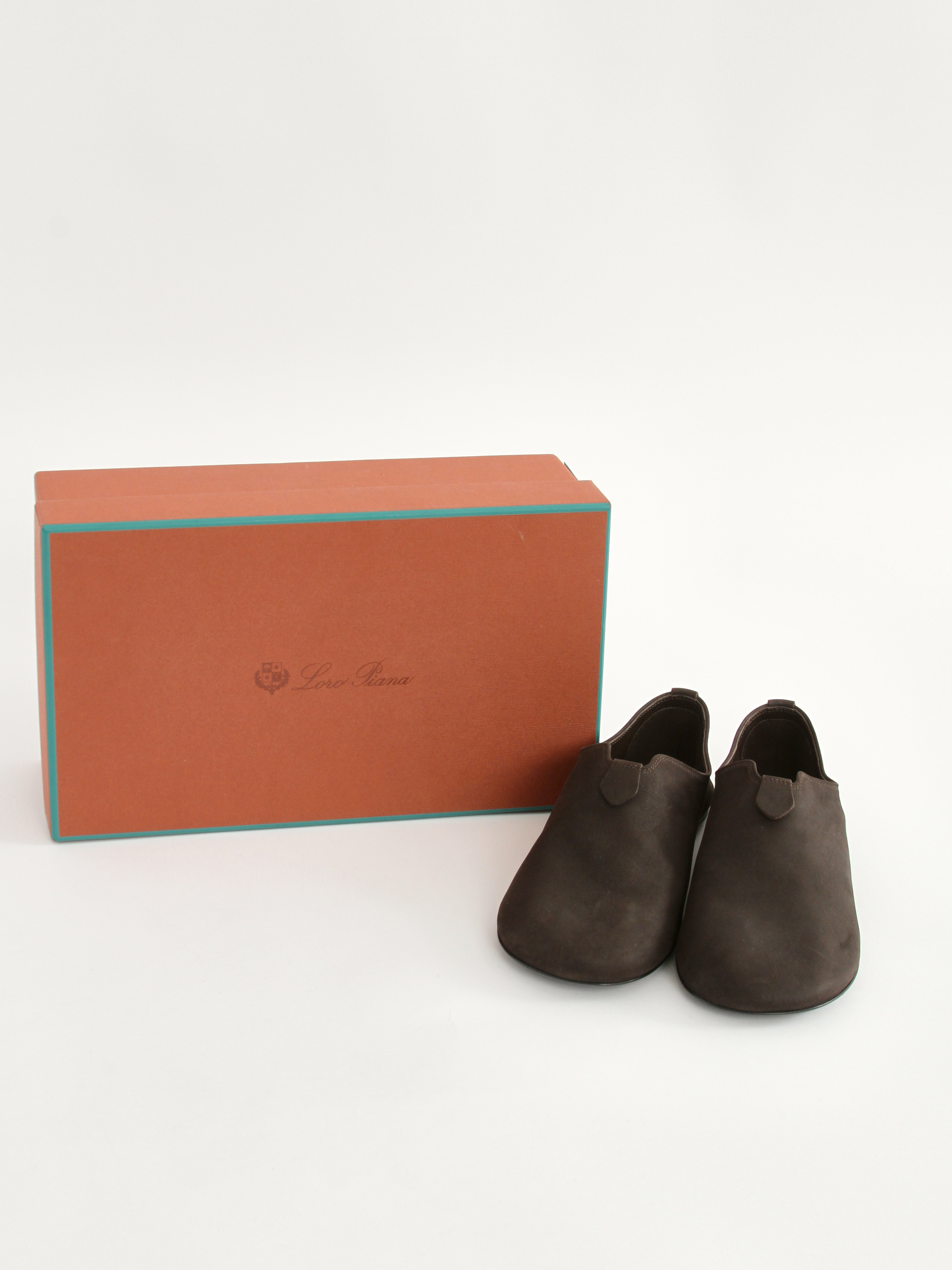 Loro Piana 37 8