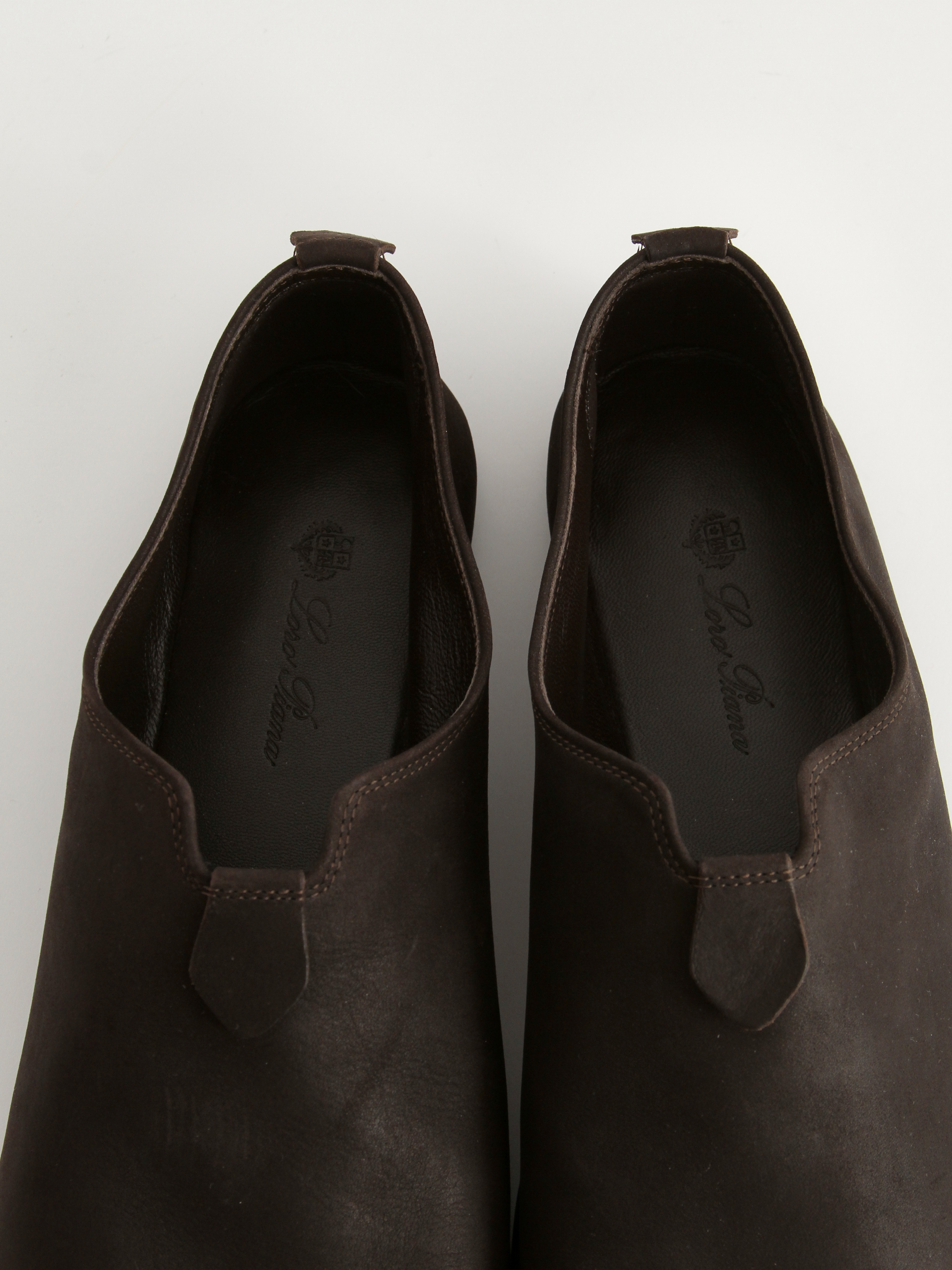 Loro Piana 37 4