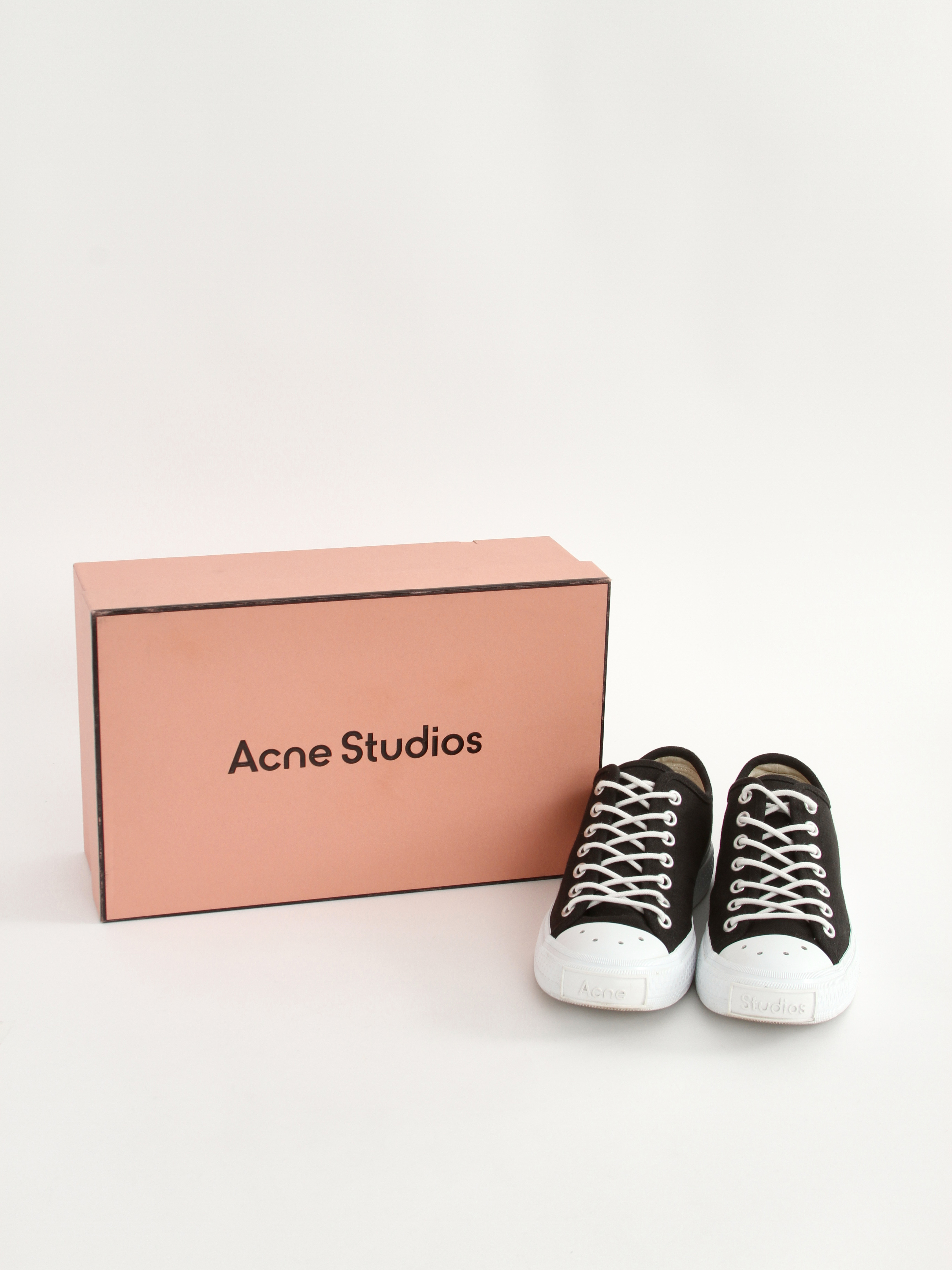 Acne Studios 39 8