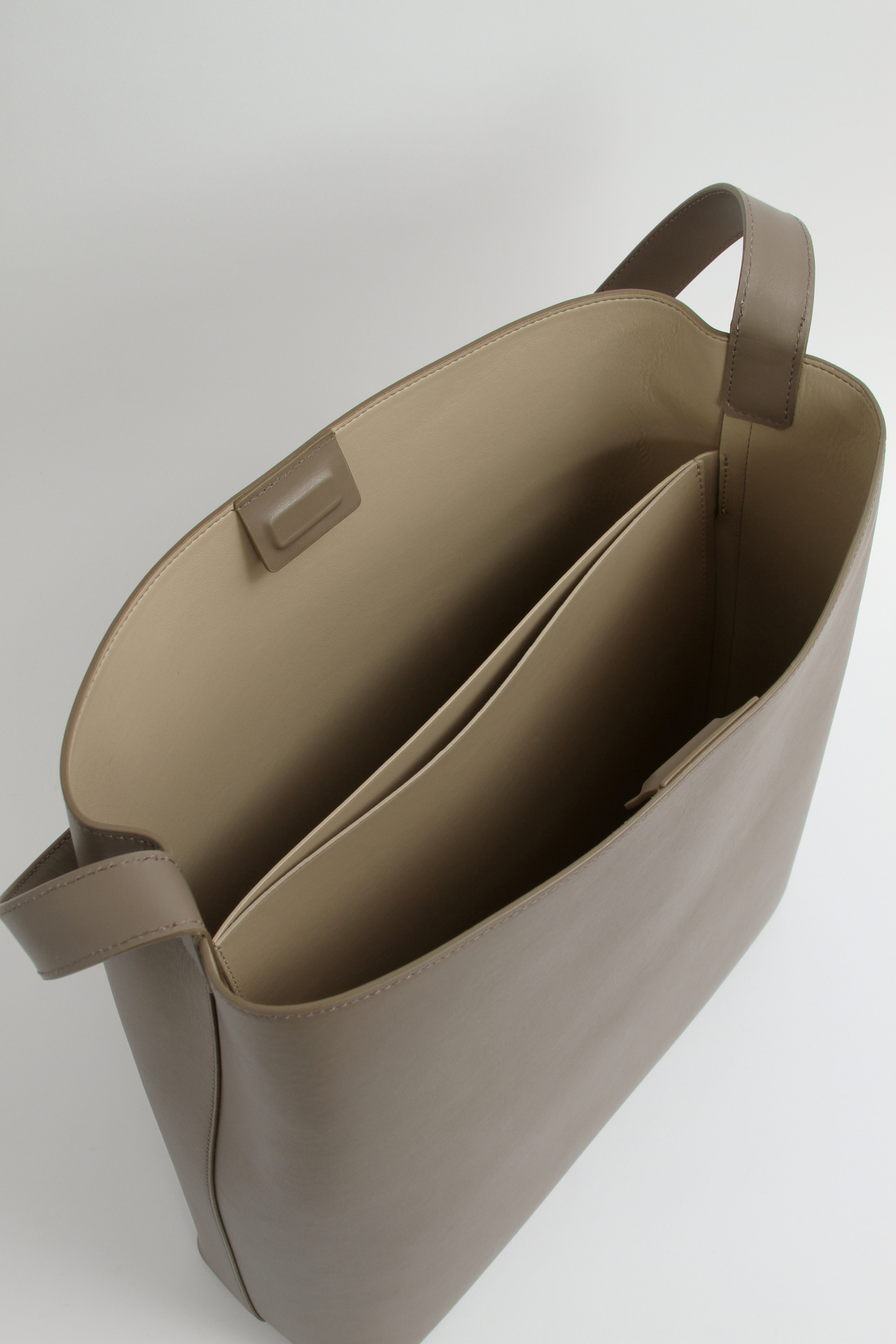 Aesther Ekme Sac 8
