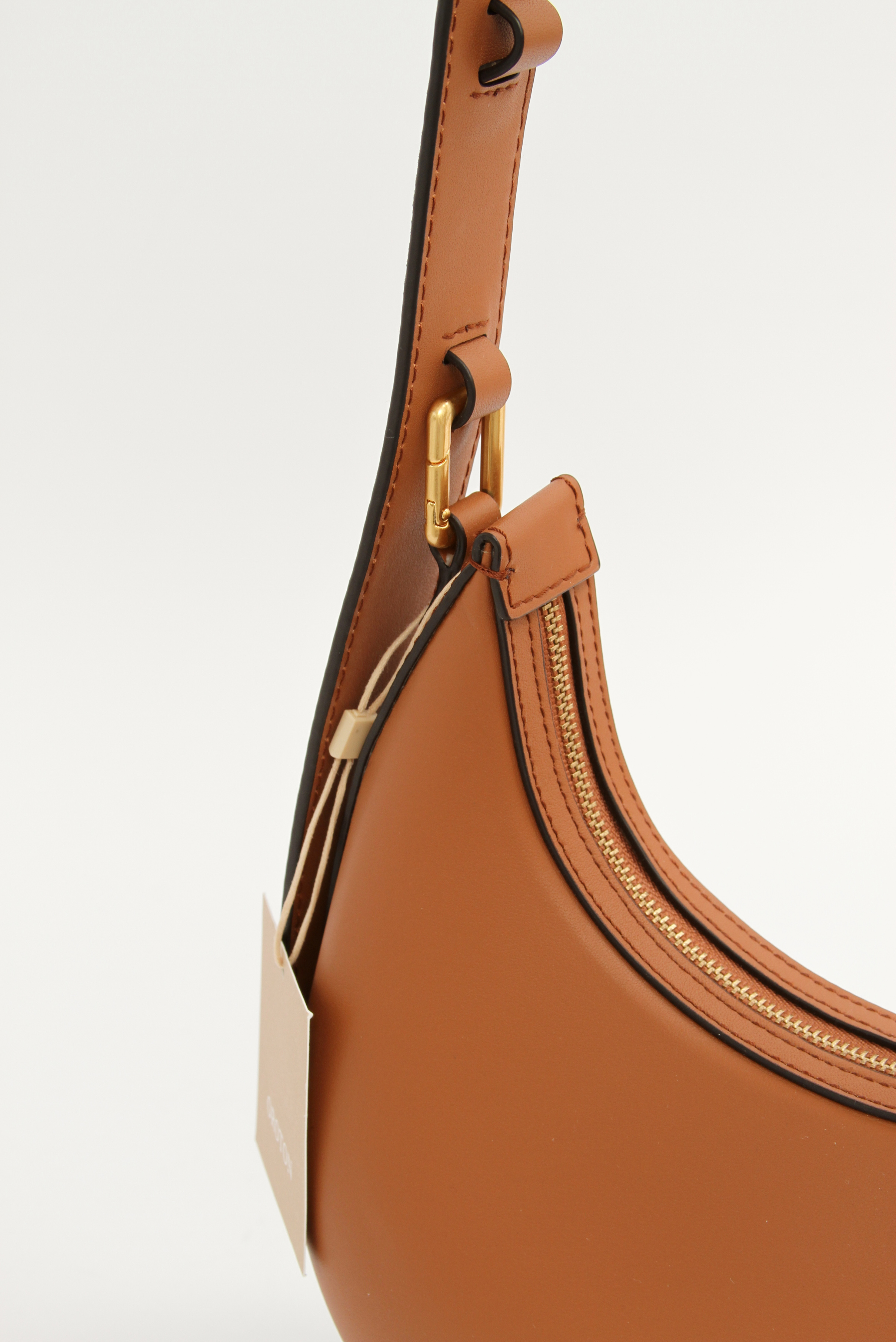 Oroton Arne 6