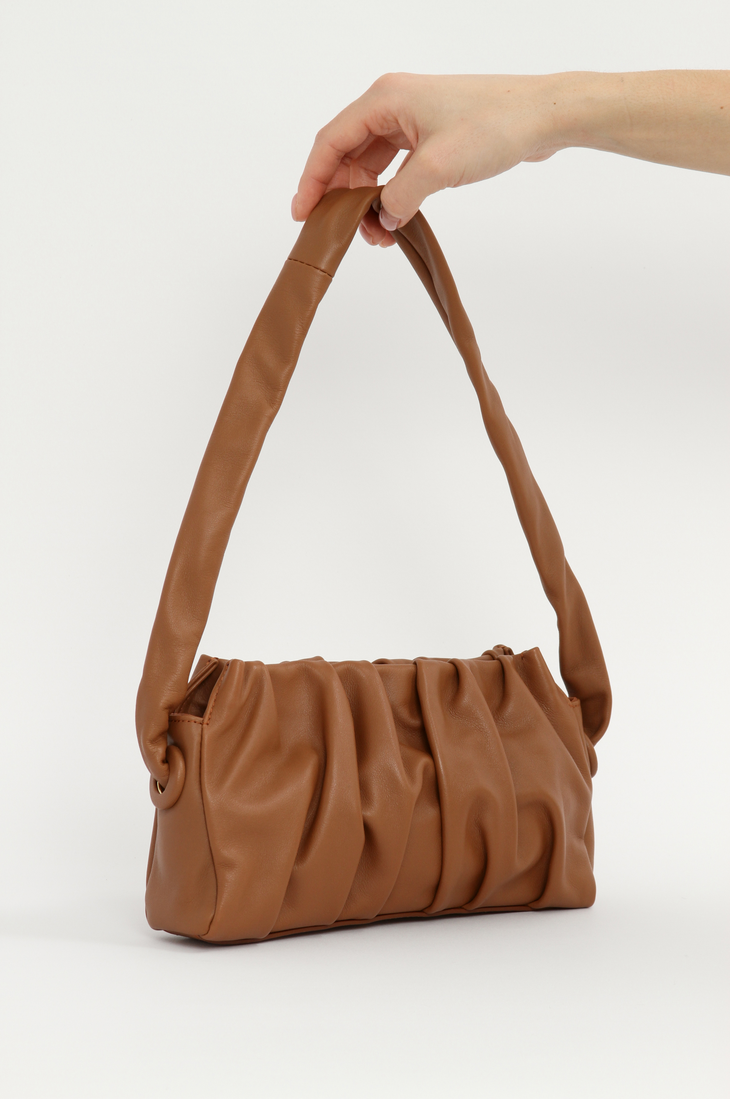 Elleme Vague 1