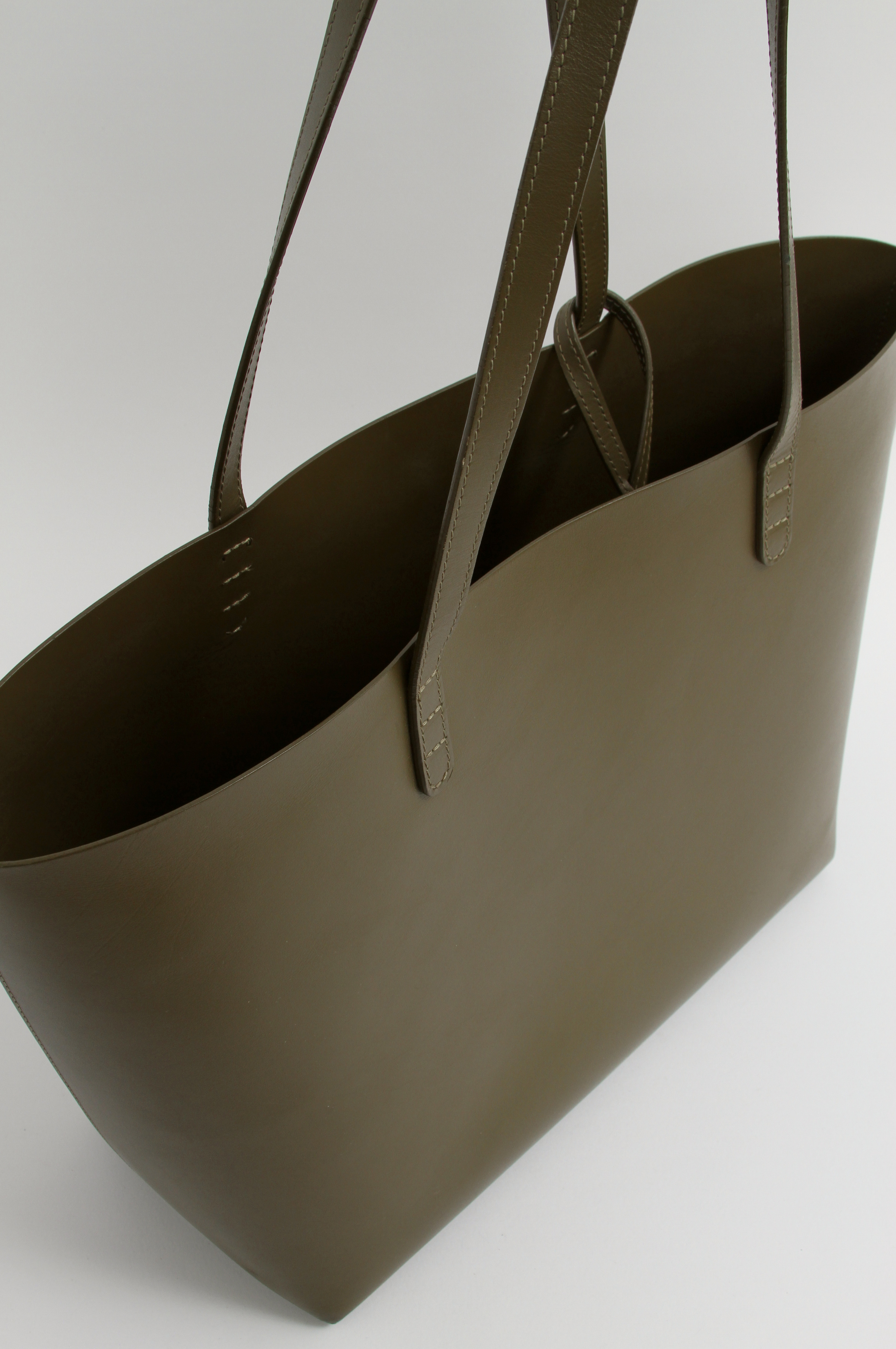 Mansur Gavriel Leather Bag 9