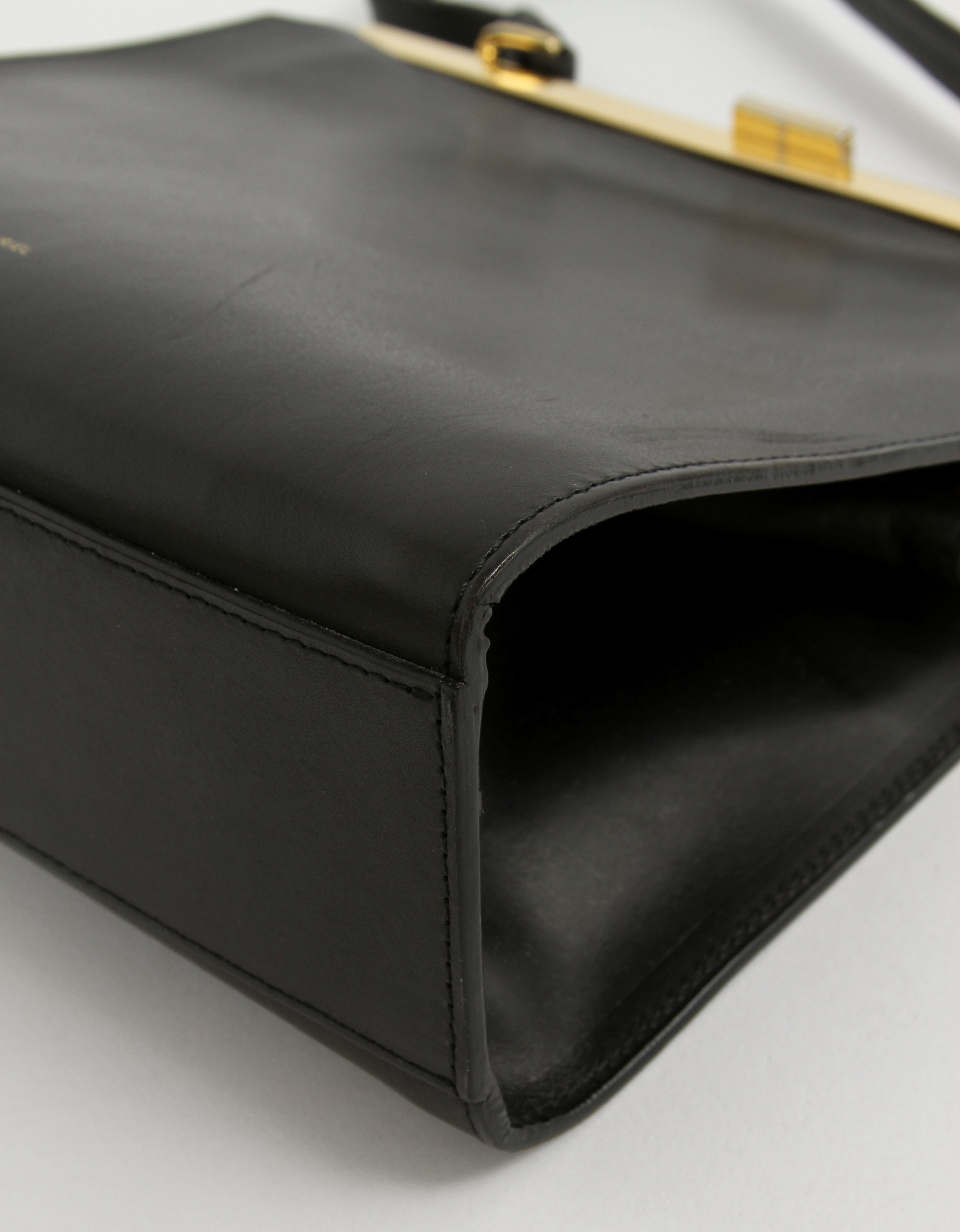 Mansur Gavriel Elegant 5