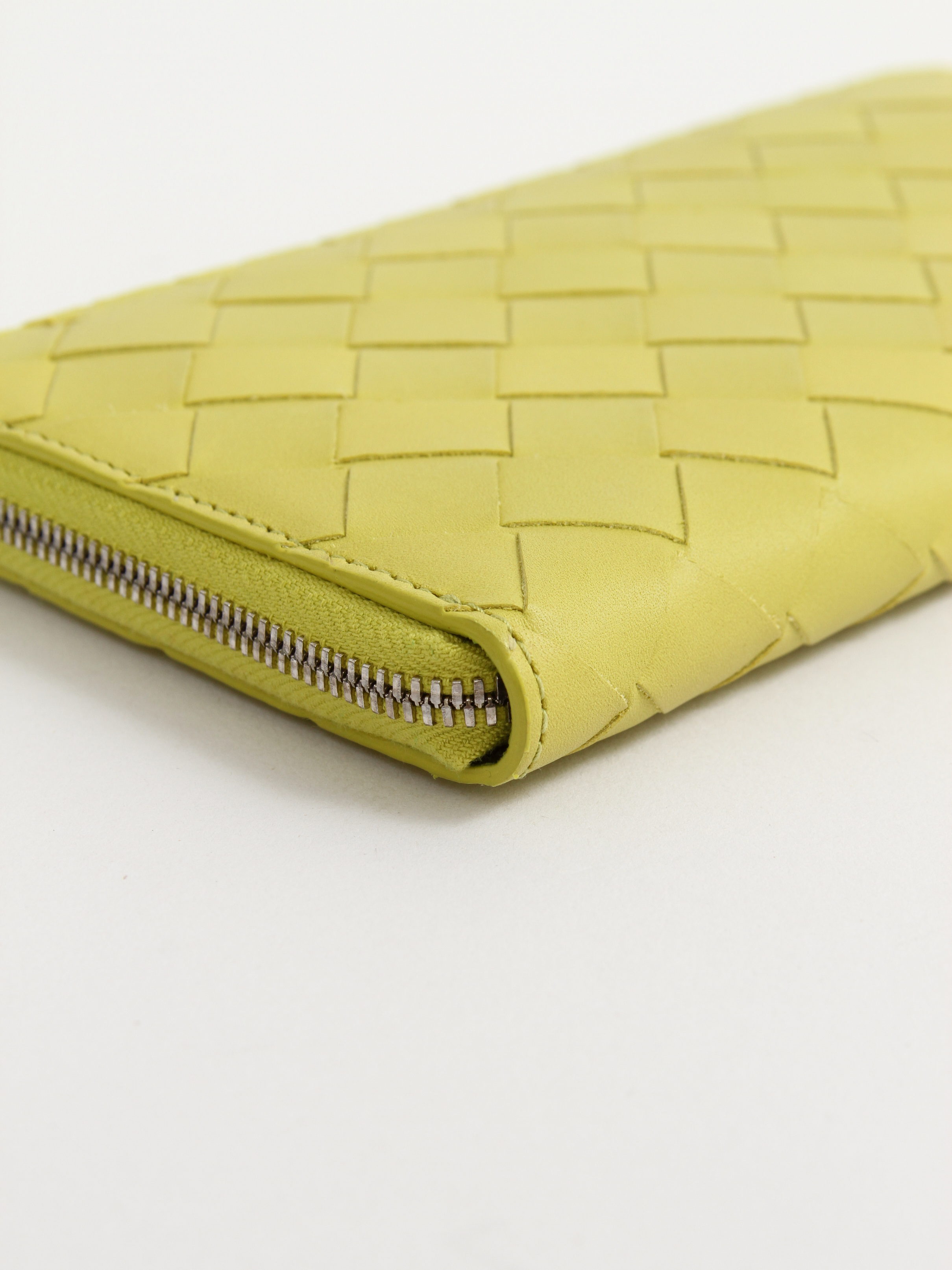 Bottega Veneta Wallet 4
