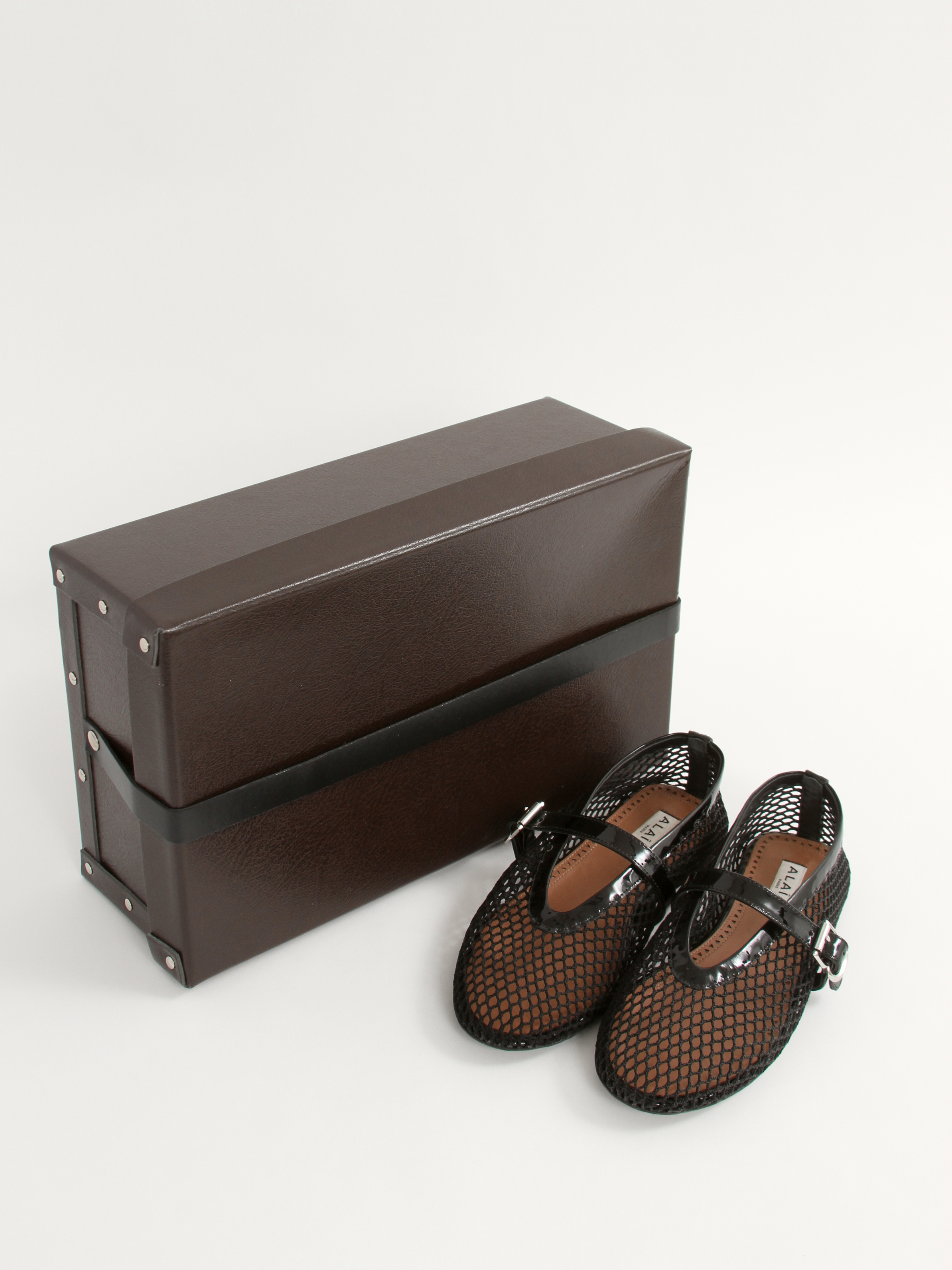 Alaia 36 8