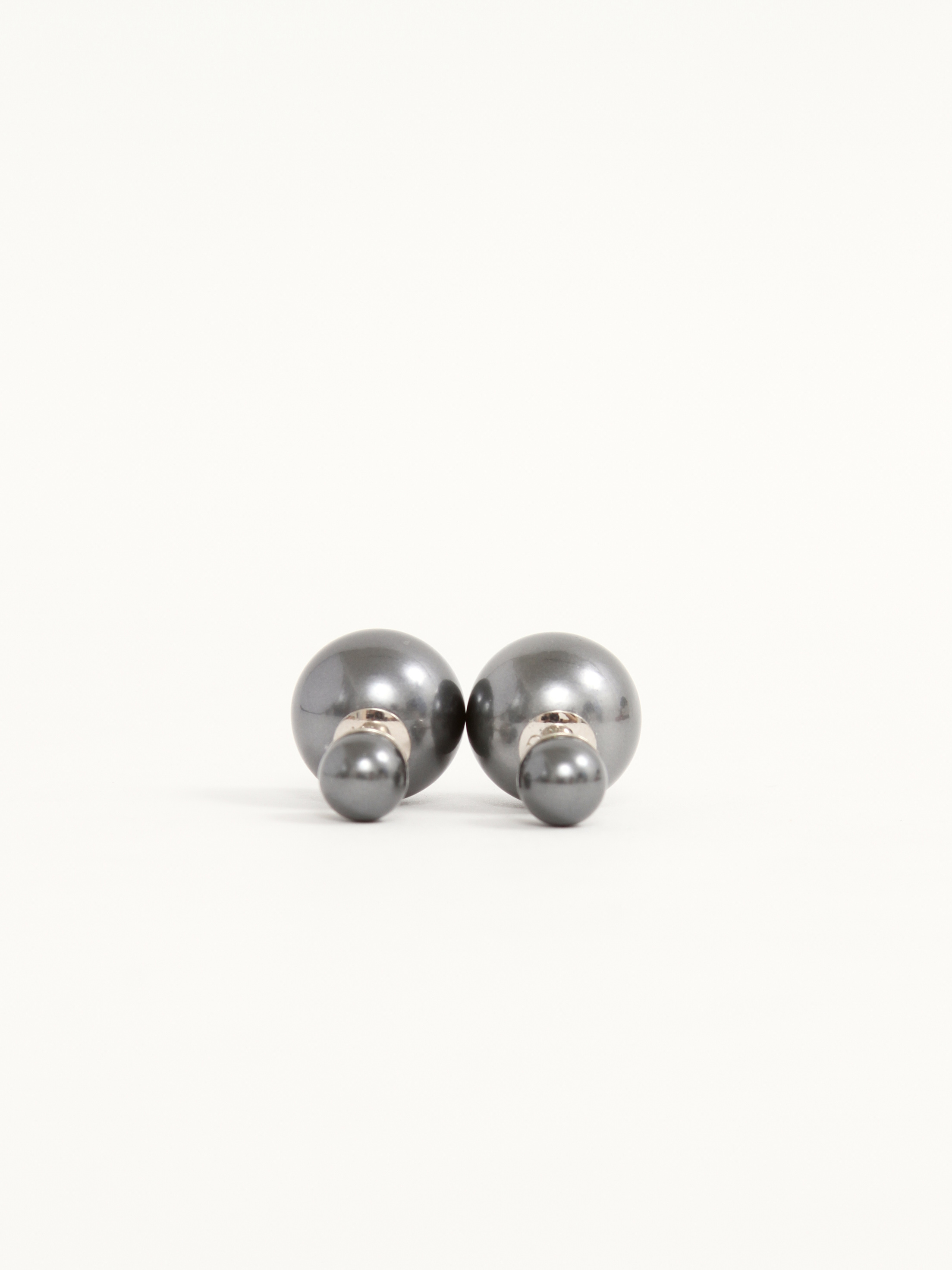 Christian Dior Earrings 1