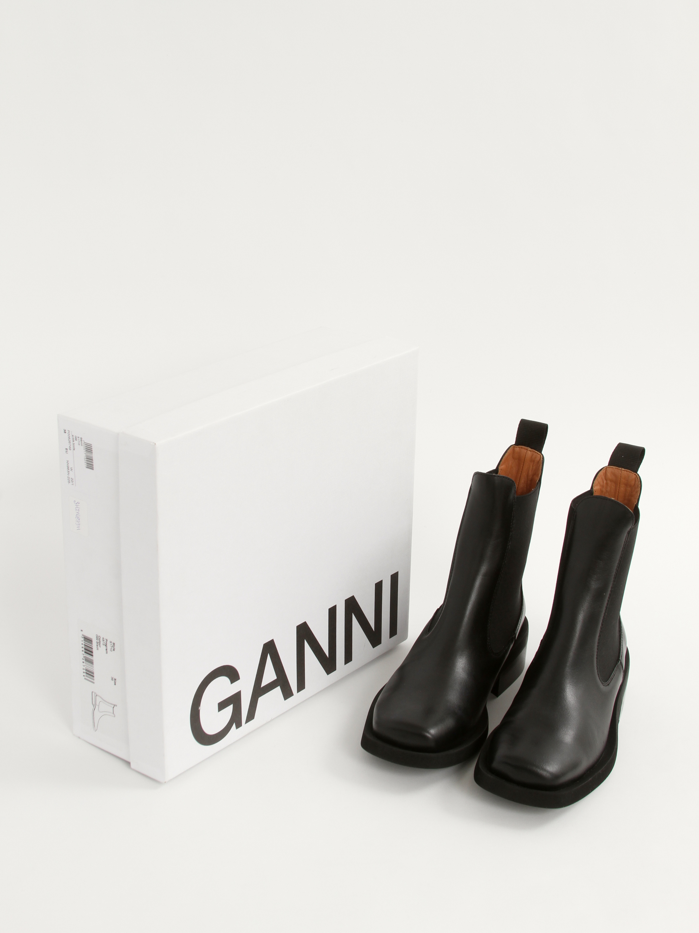 Ganni 38 8