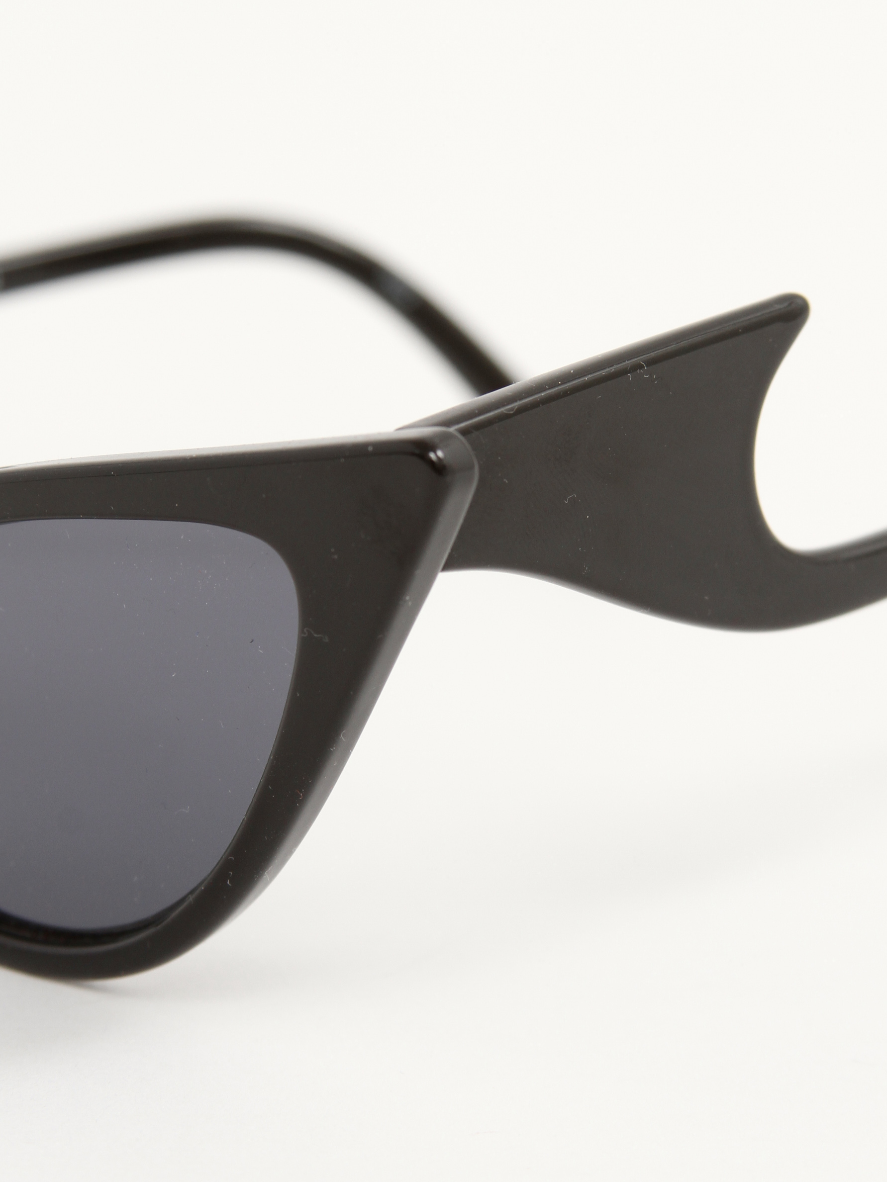 Le Specs Sunglasses 4