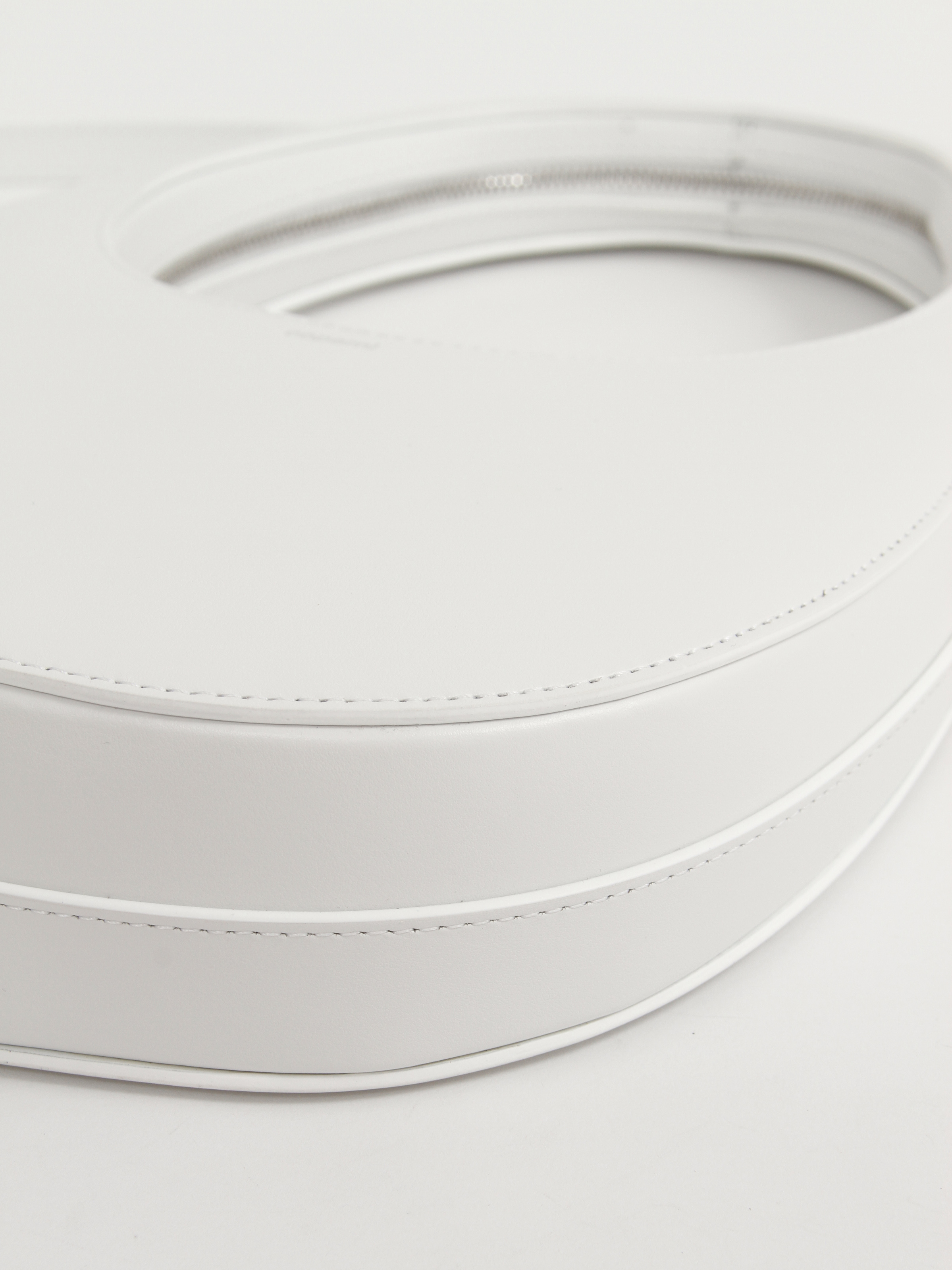 Coperni Swipe 5