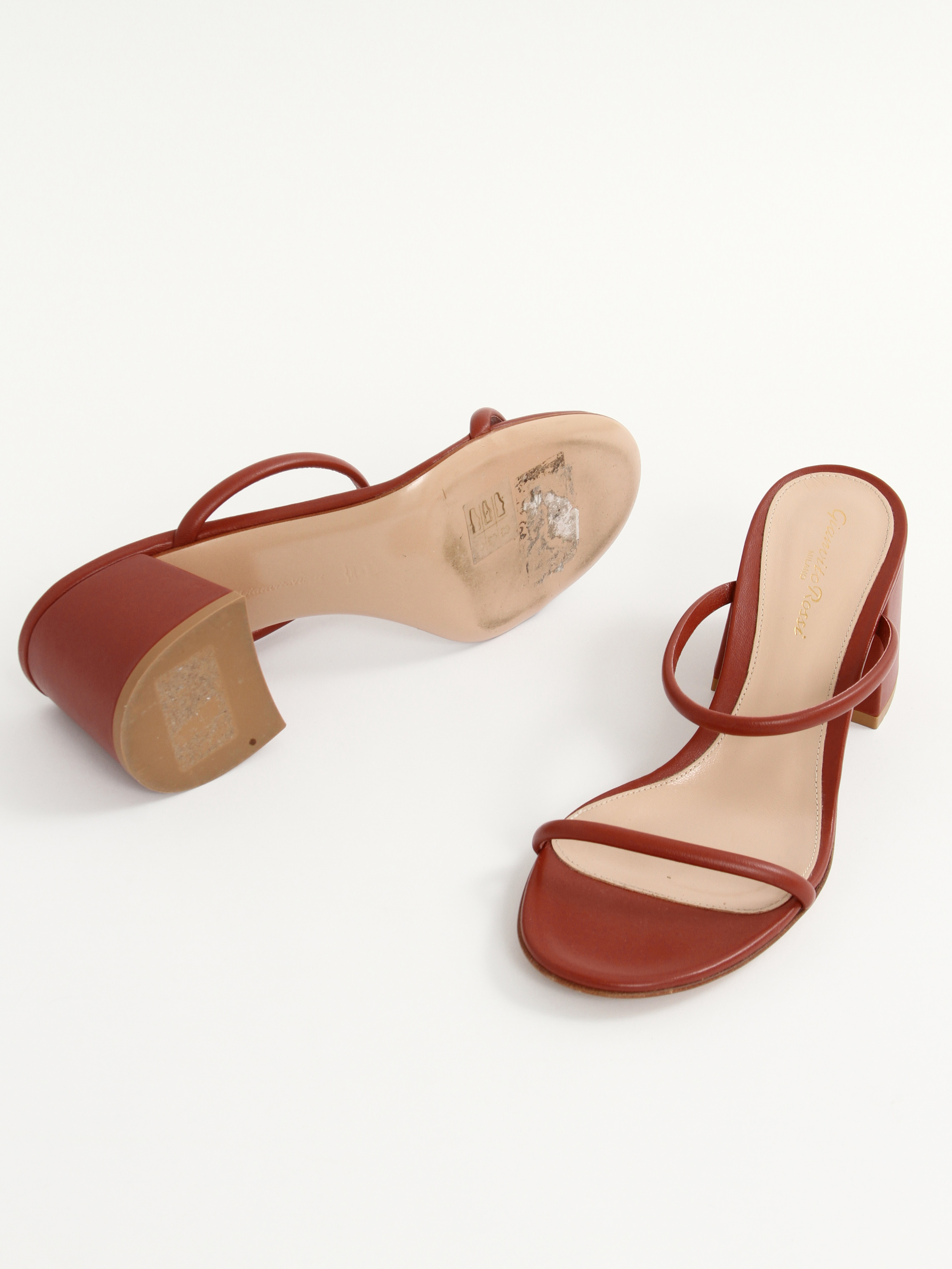 Gianvito Rossi 39 7