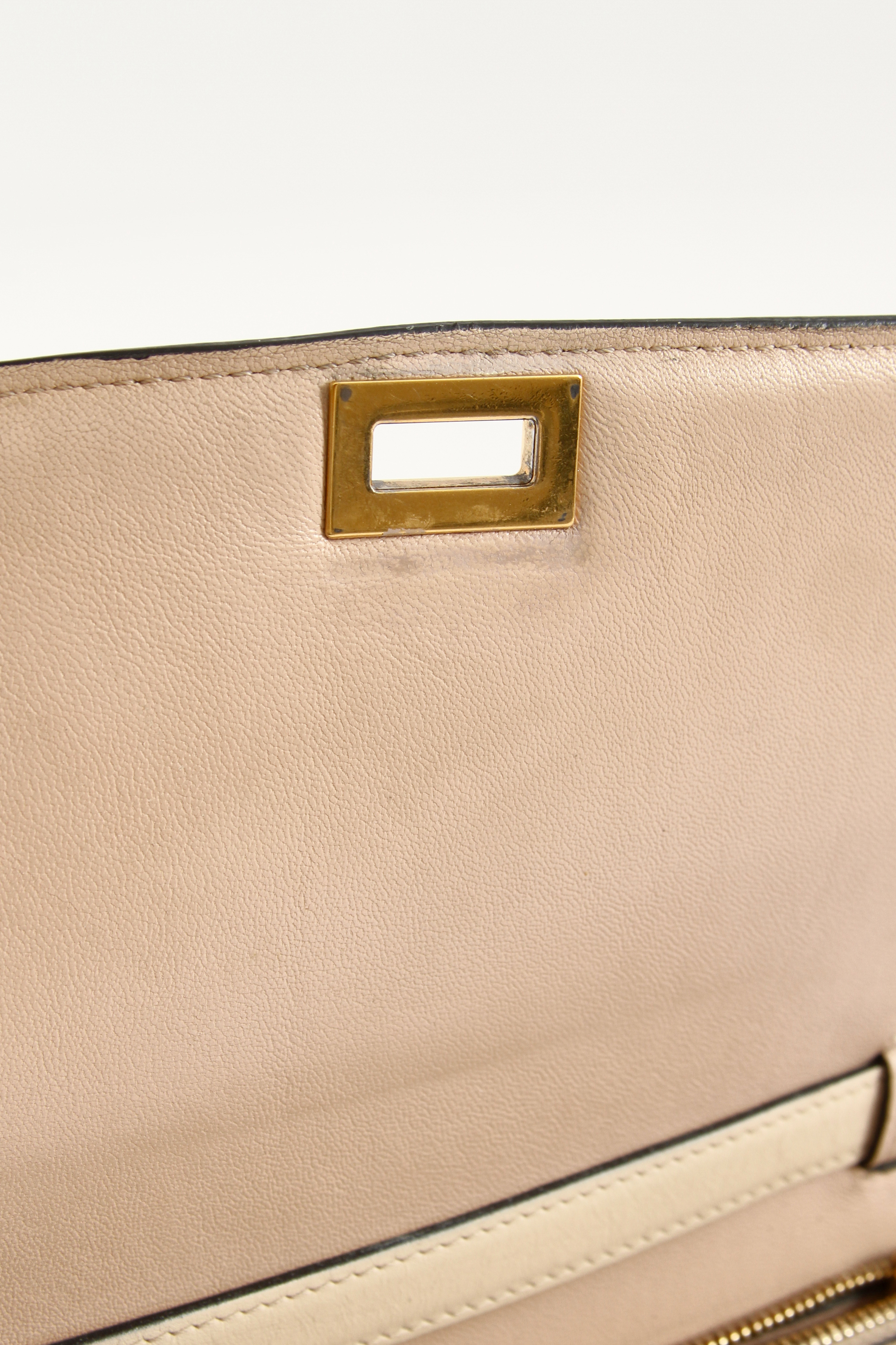 Celine Classic 6