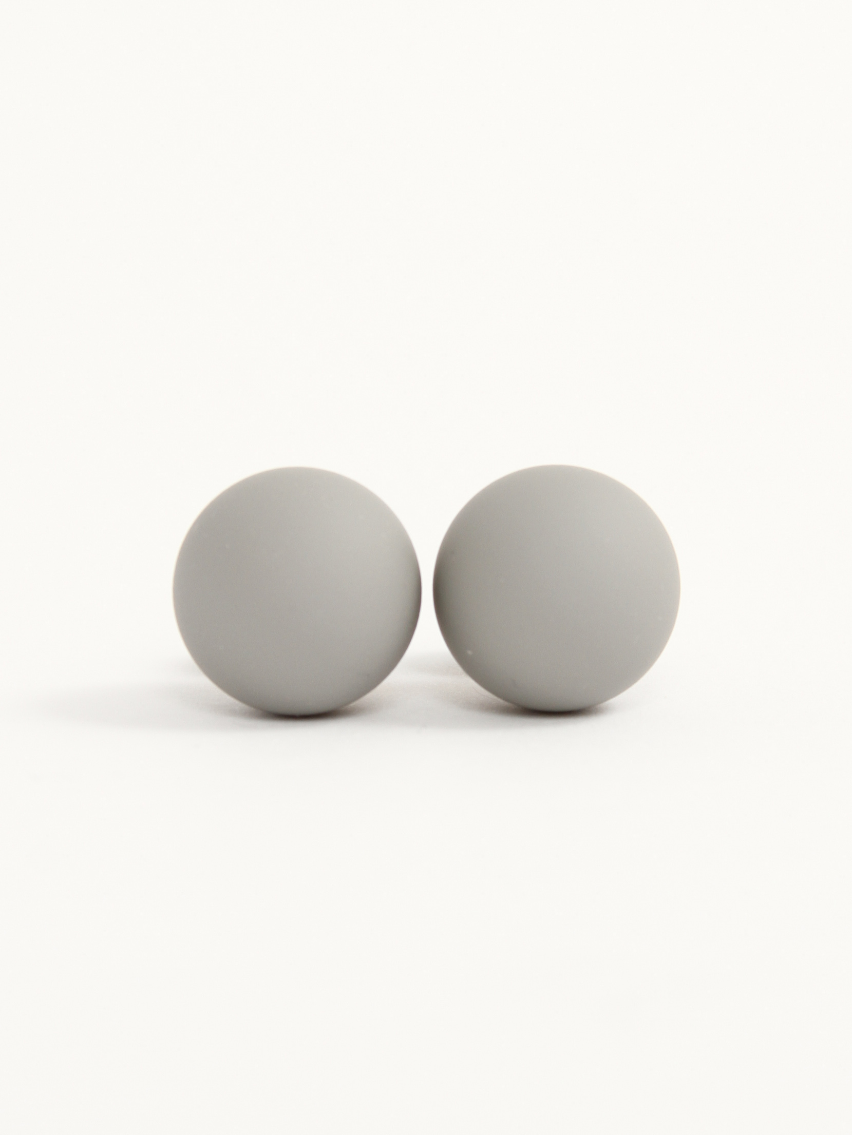 Christian Dior Earrings 2