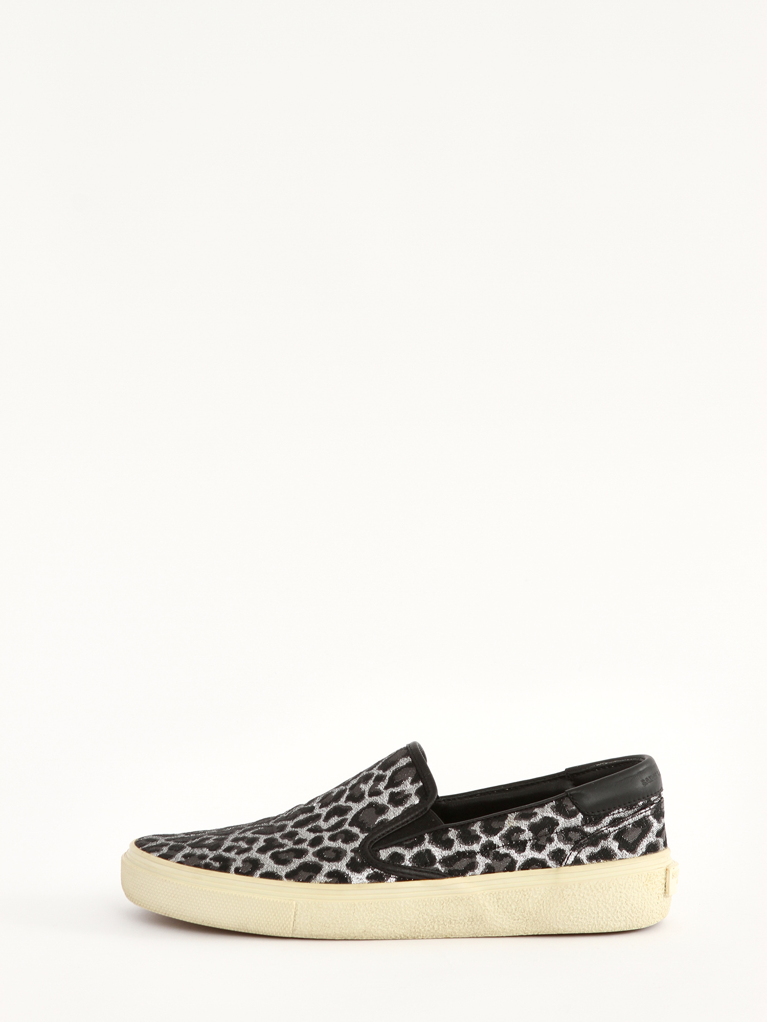 Saint Laurent 38 1