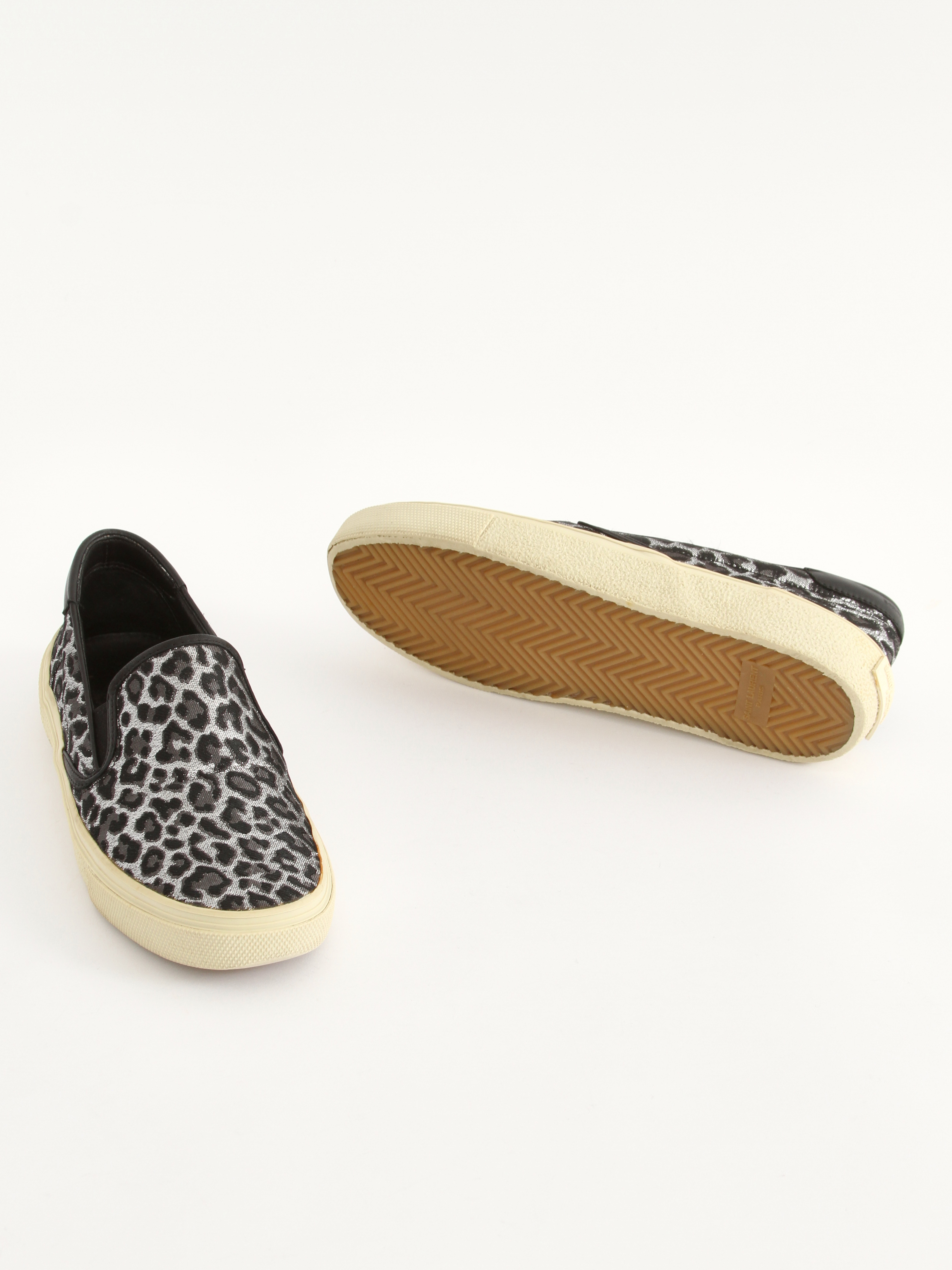 Saint Laurent 38 5
