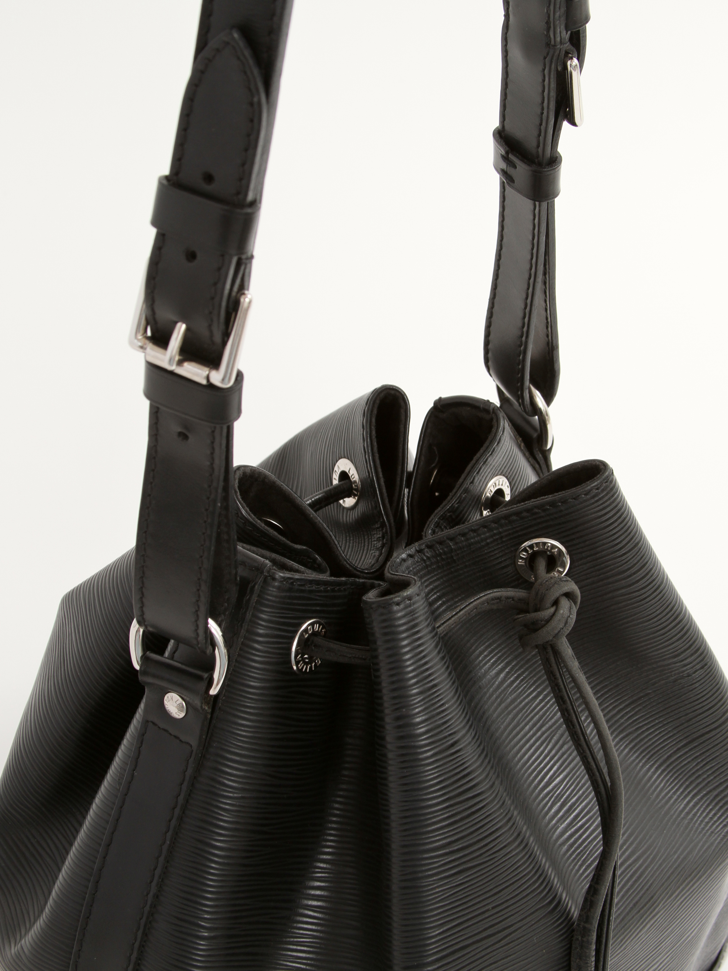 Louis Vuitton Noe 9