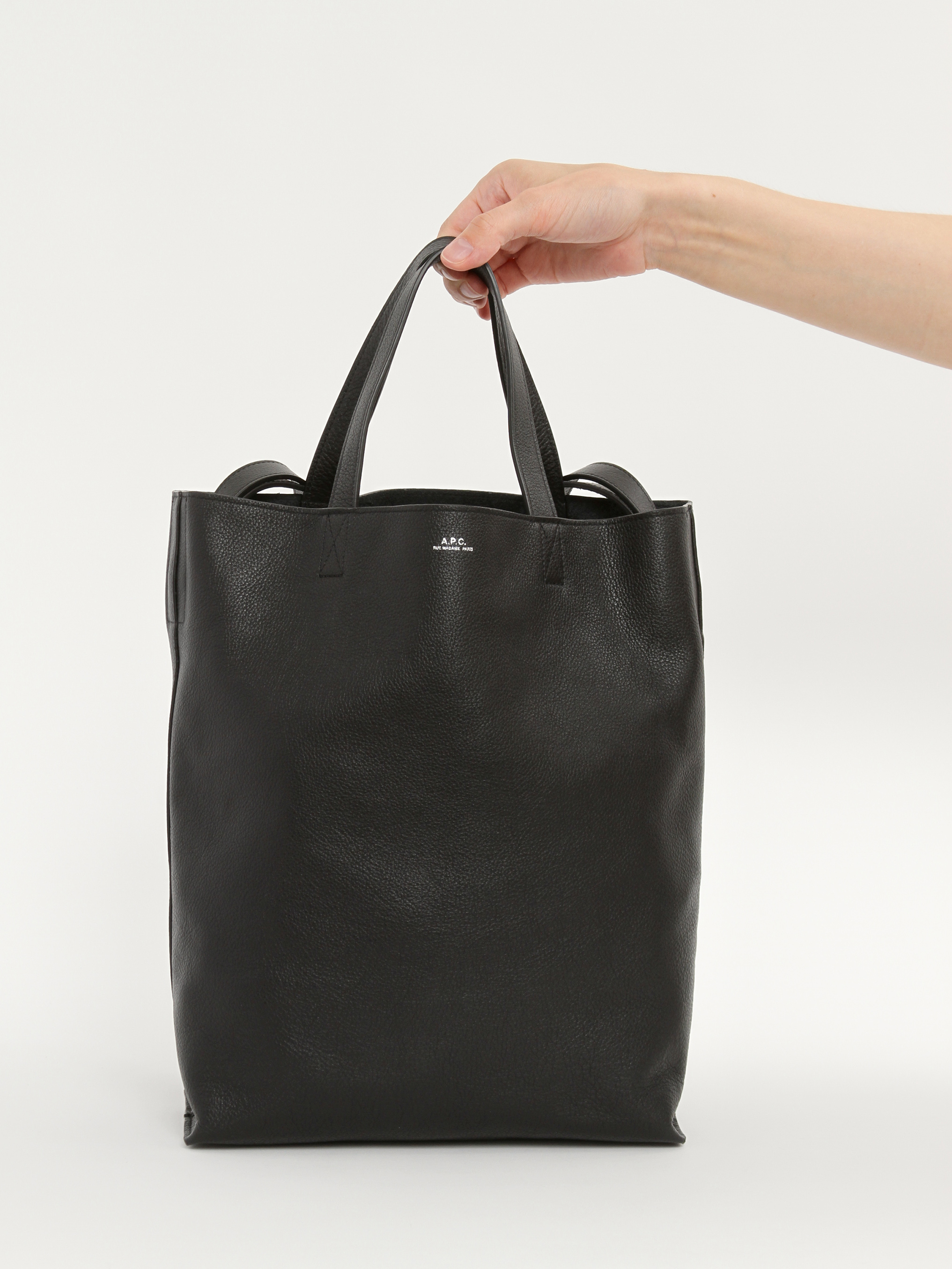 A.P.C. Maiko 0