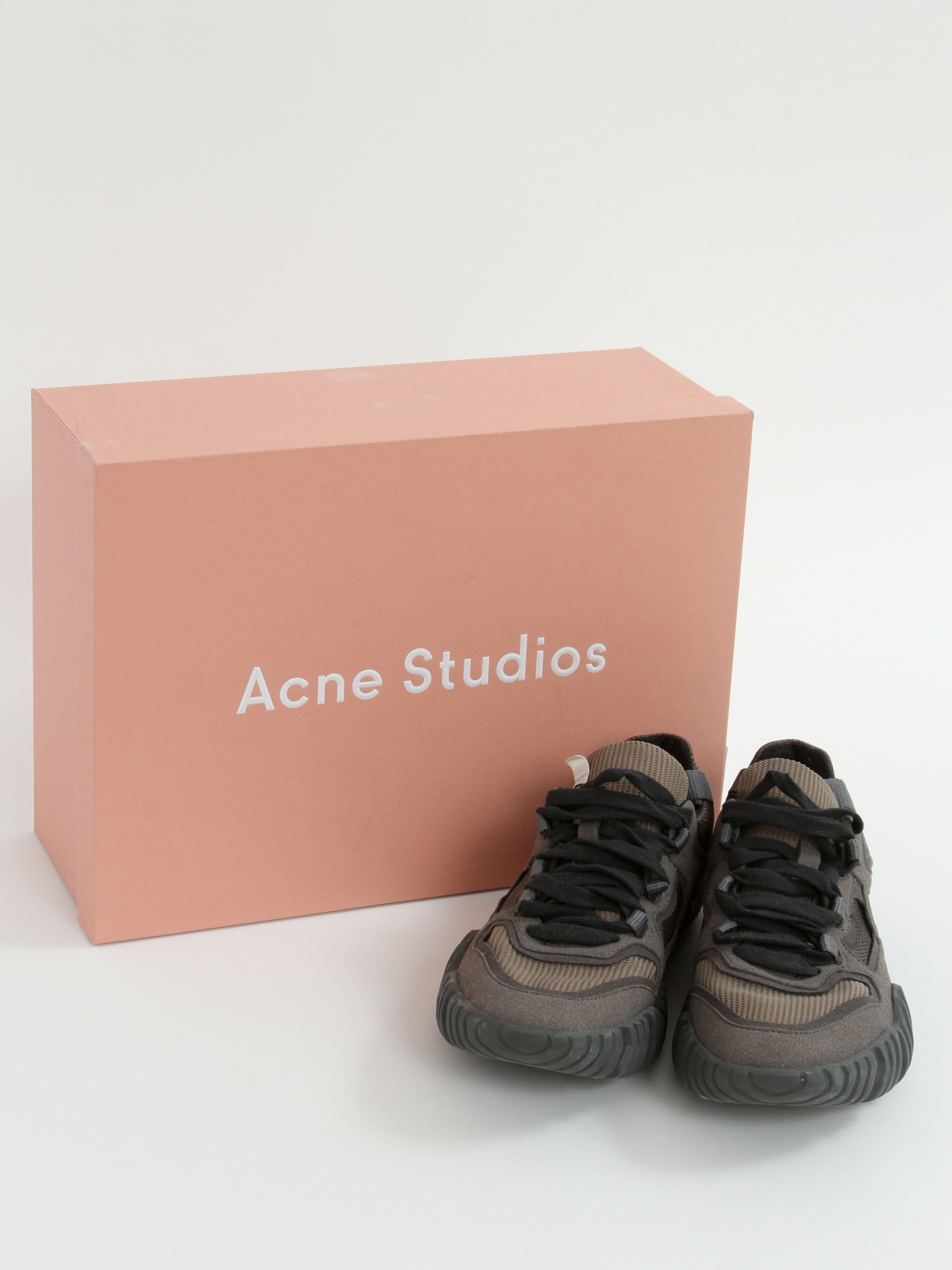 Acne Studios 37 8