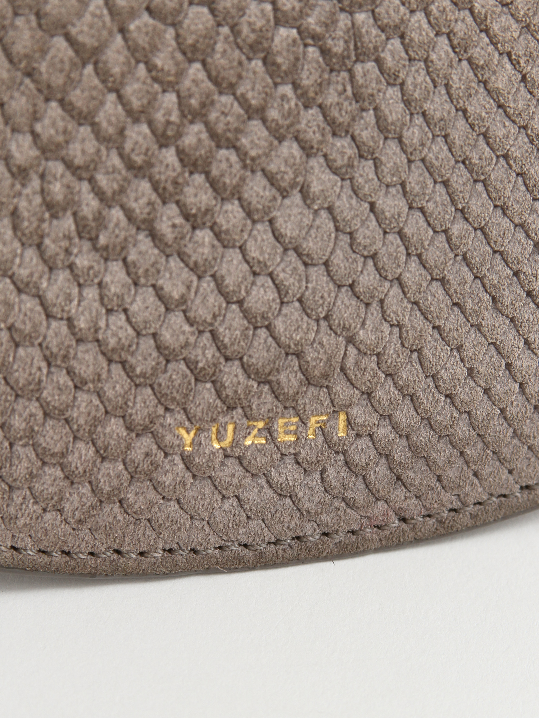 Yuzefi Pretzel 3