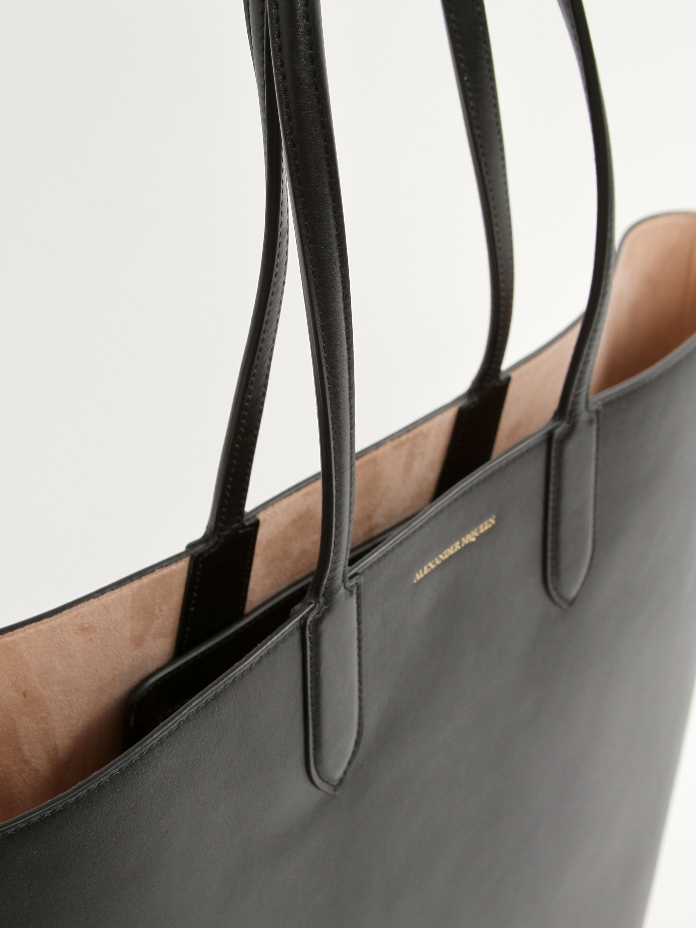 Alexander Mcqueen Leather Bag 6