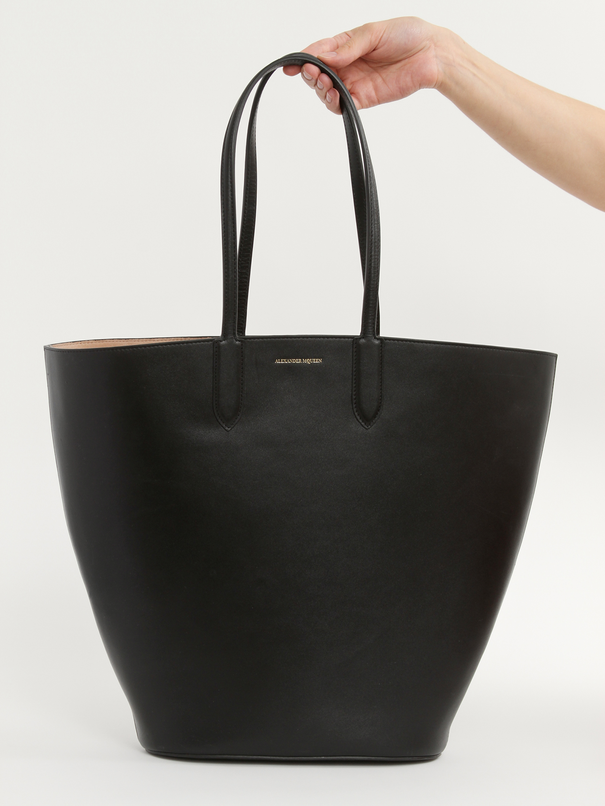 Alexander Mcqueen Leather Bag 0
