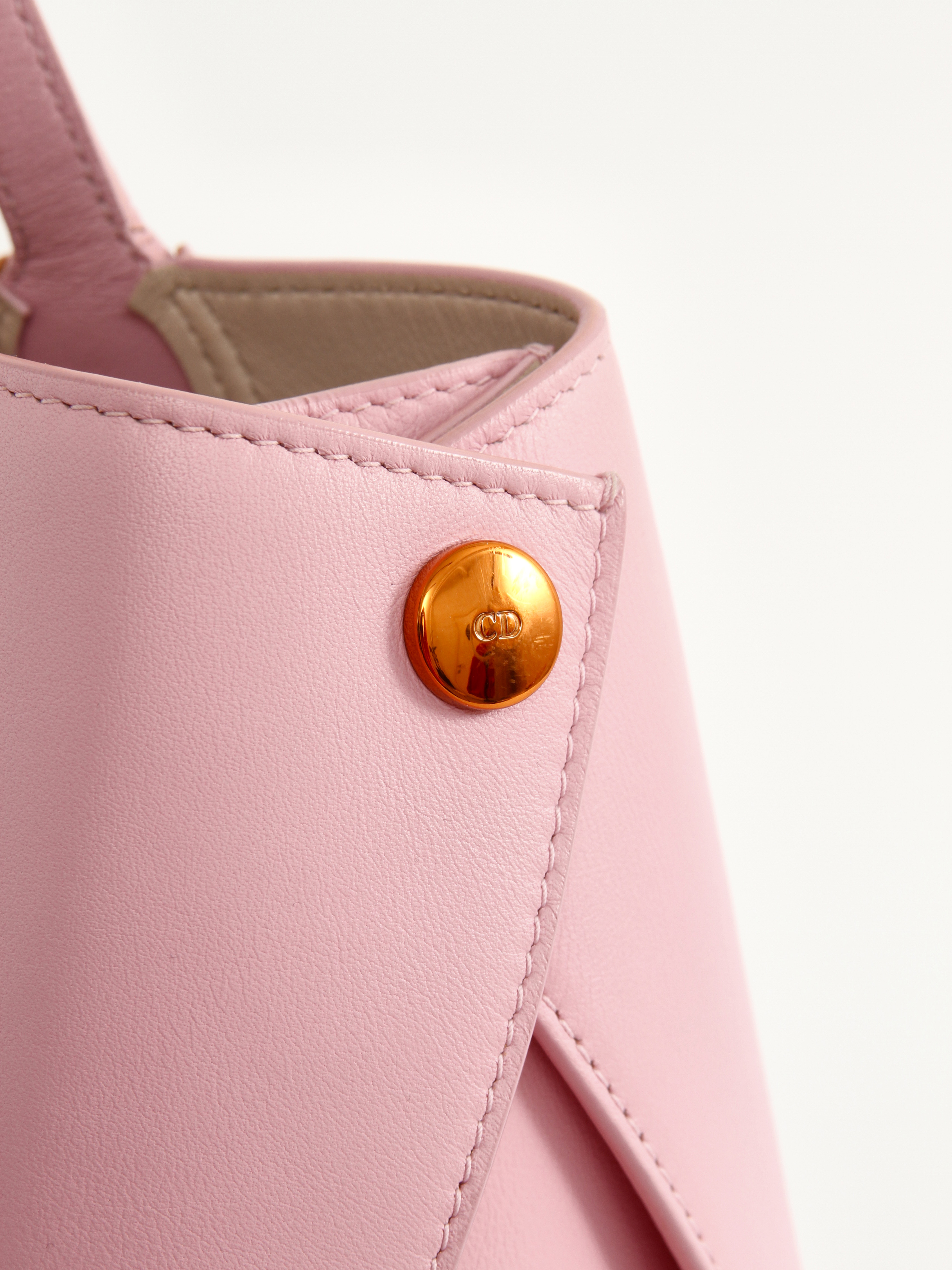 Christian Dior Leather Bag 7