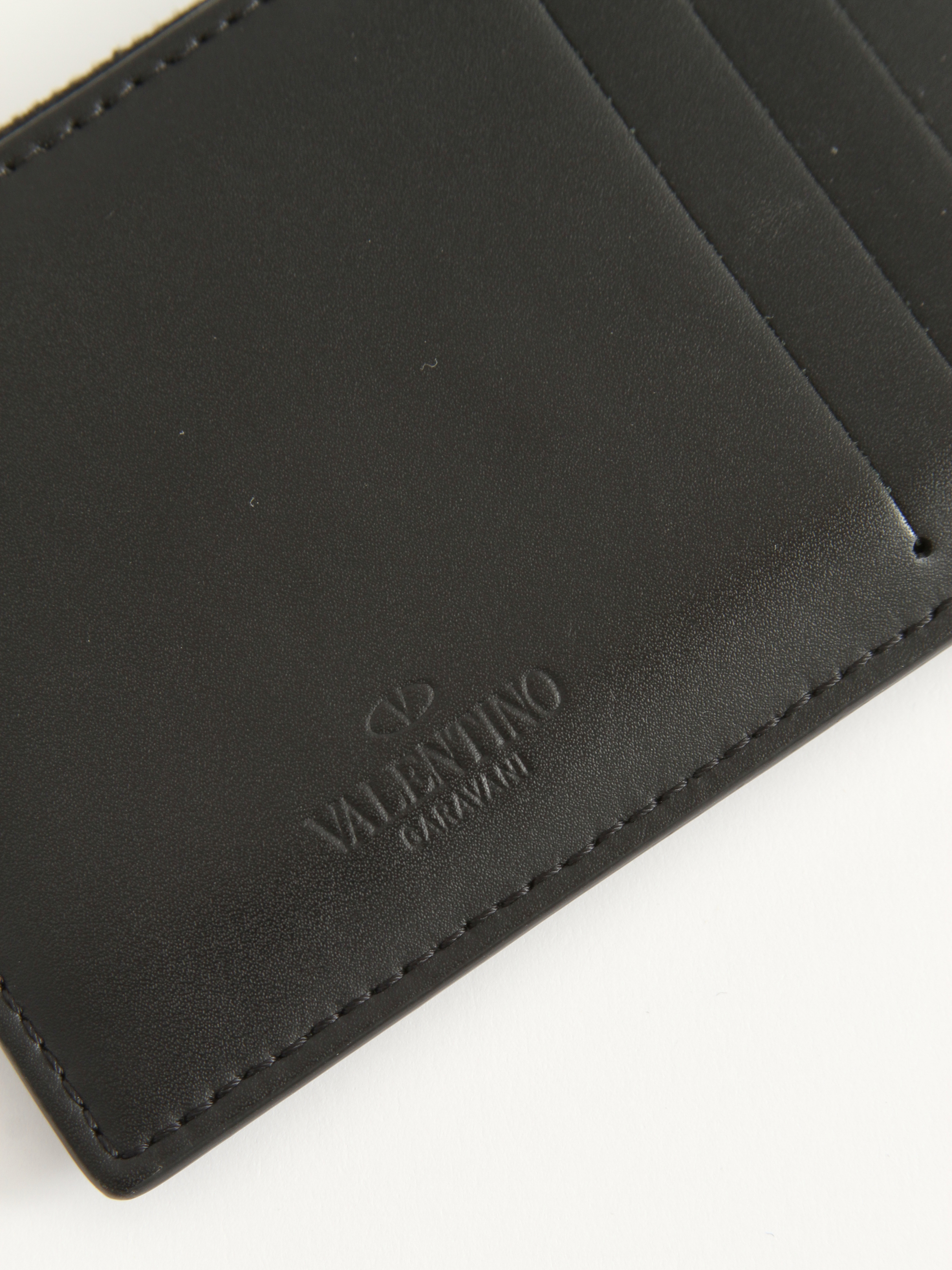 Valentino Wallet 4