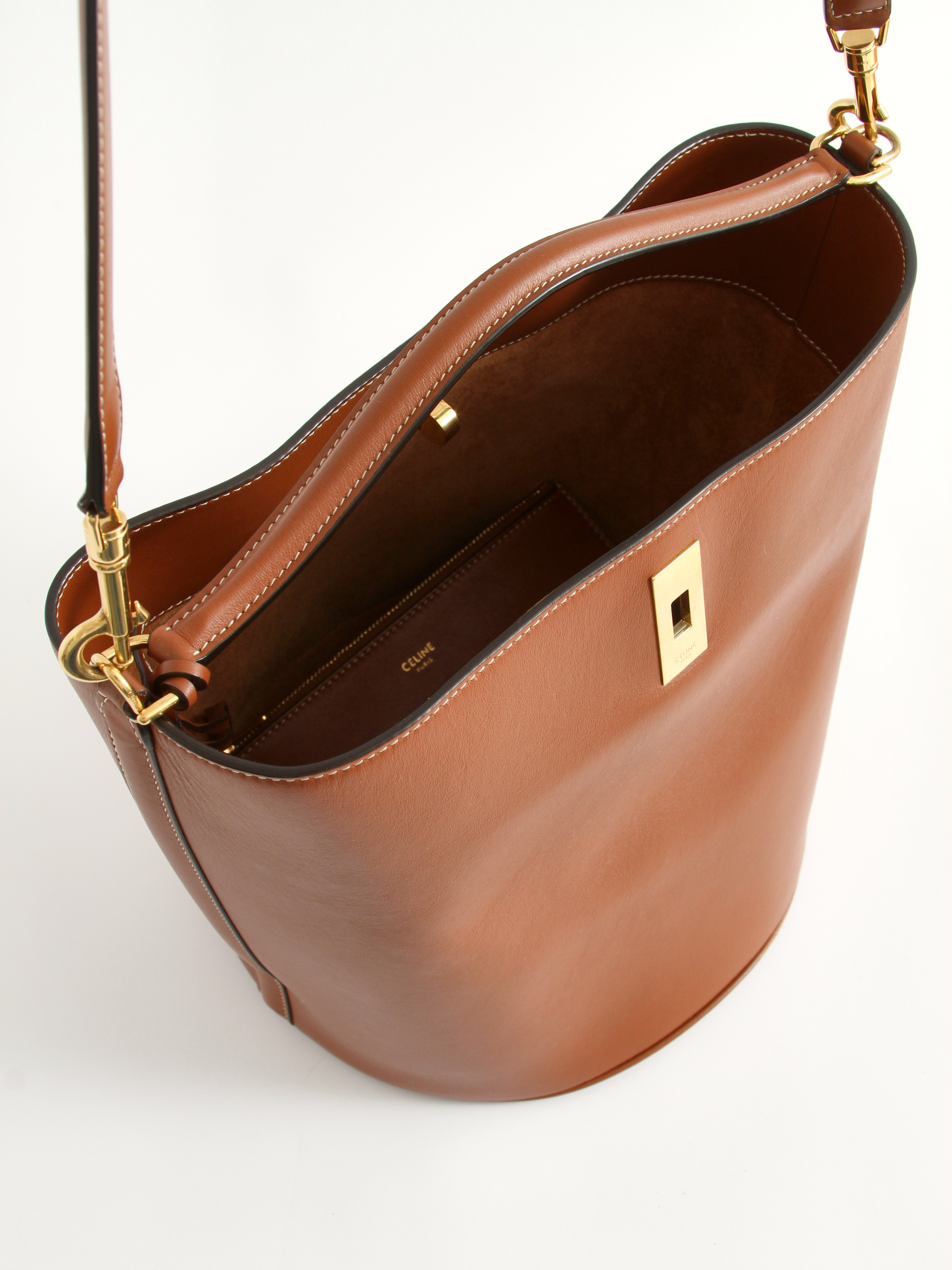 Celine 16 5